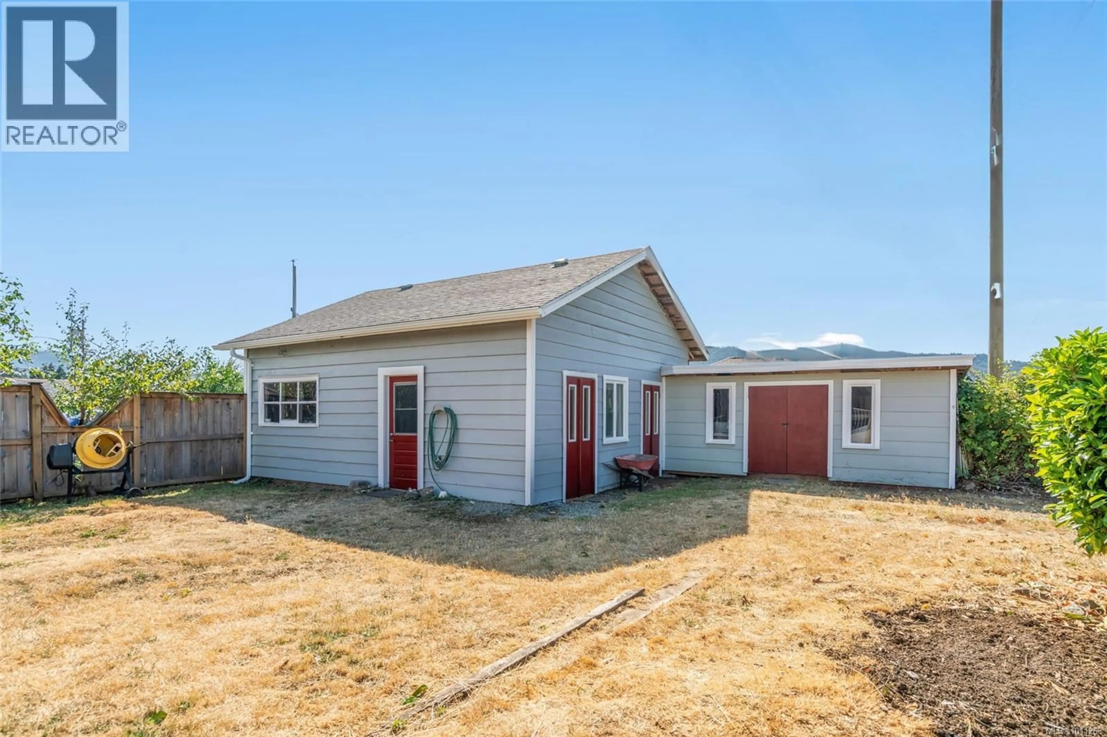 Home with vinyl exterior material, street for 4914 STIRLING STREET, Port Alberni British Columbia V9Y1J9
