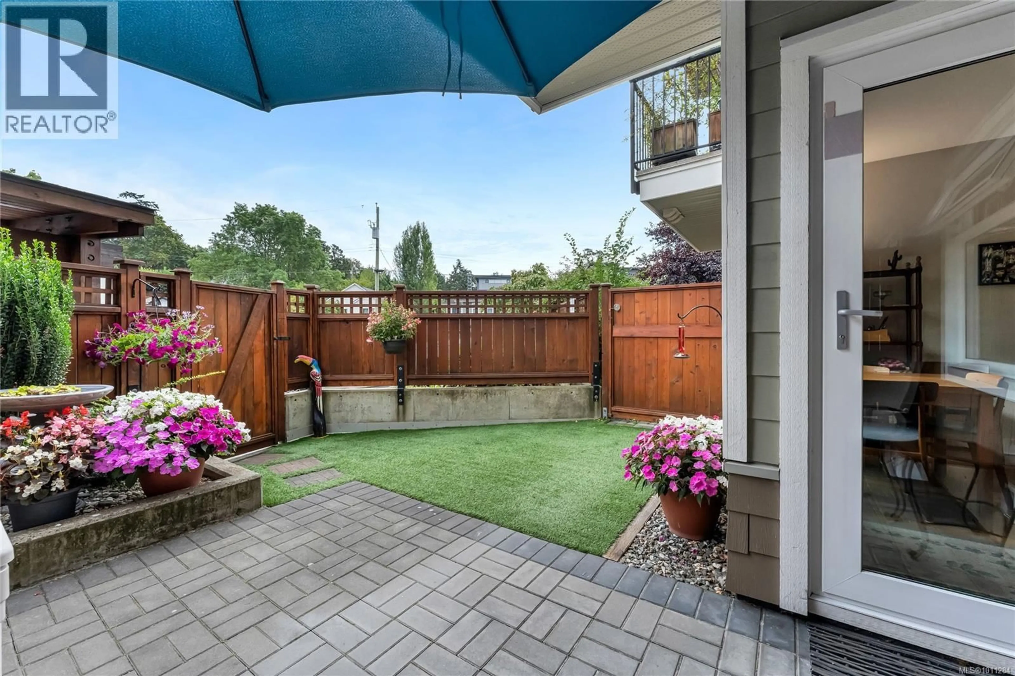 Patio, street for 109 - 21 CONARD STREET, View Royal British Columbia V8Z5G1