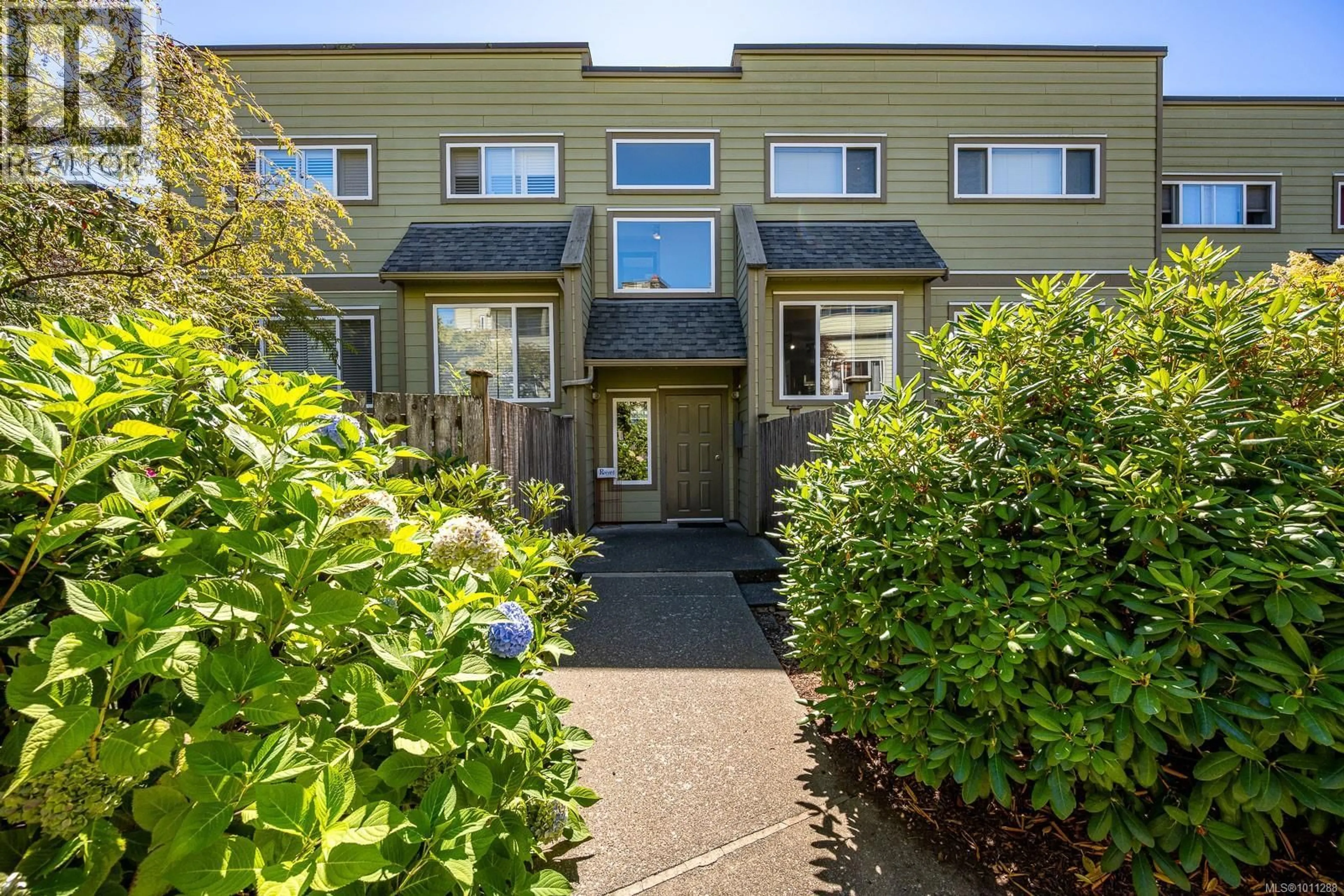 Unknown for 203 - 2250 MANOR PLACE, Comox British Columbia V9M1C5