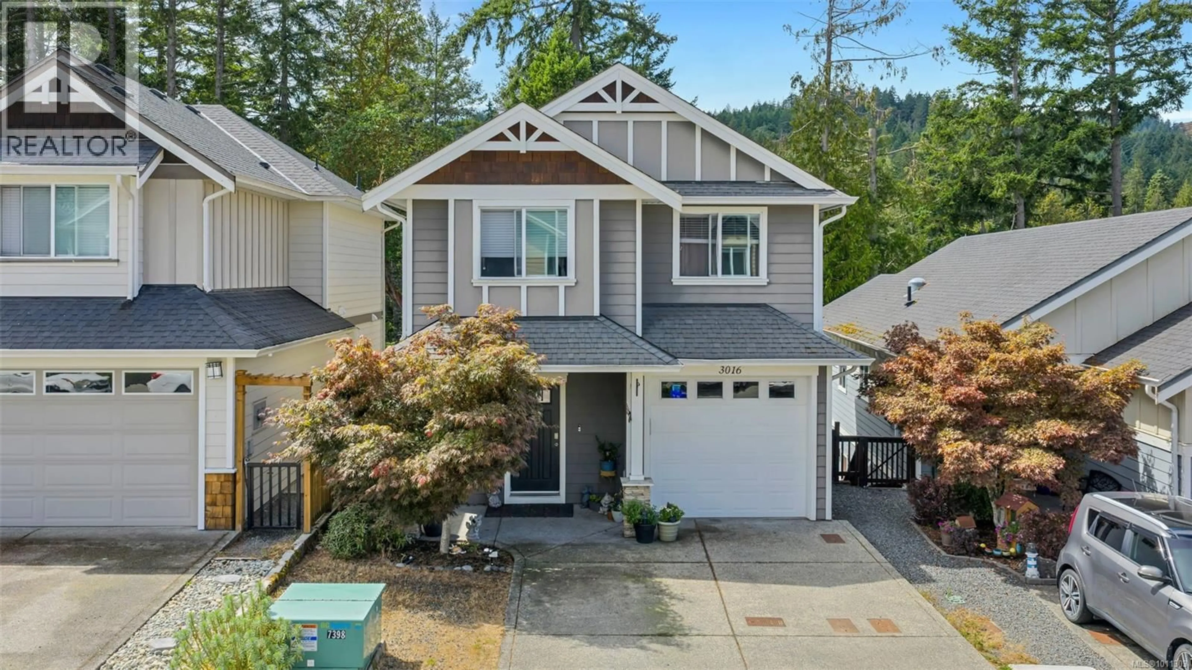Home with vinyl exterior material, street for 3016 DORNIER ROAD, Langford British Columbia V9B0N1