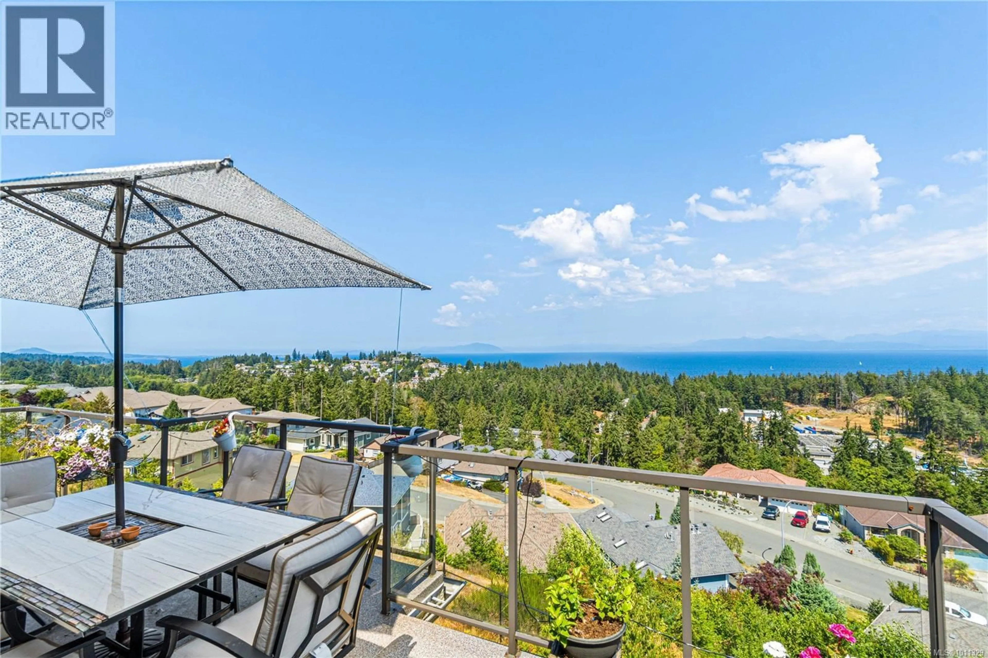 Patio, mountain view for 4576 LAGUNA WAY, Nanaimo British Columbia V9T0A8