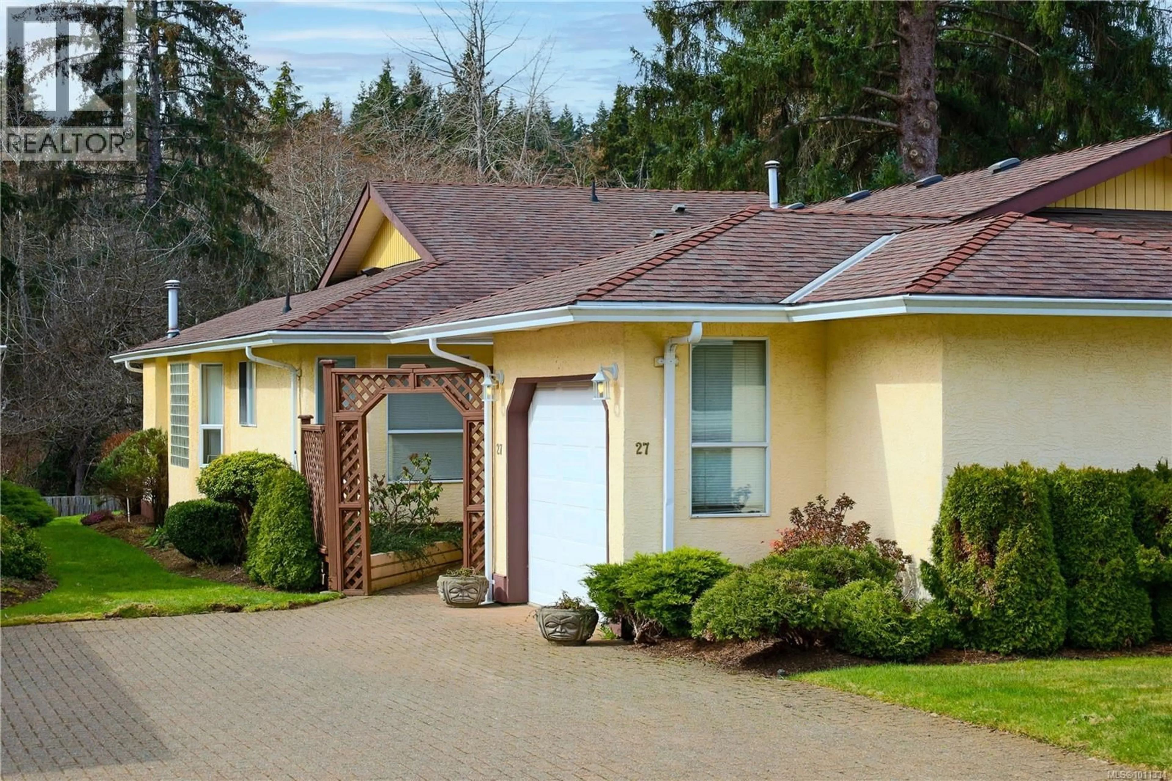 Unknown for 27 - 605 ROCKLAND ROAD, Campbell River British Columbia V9W7X1