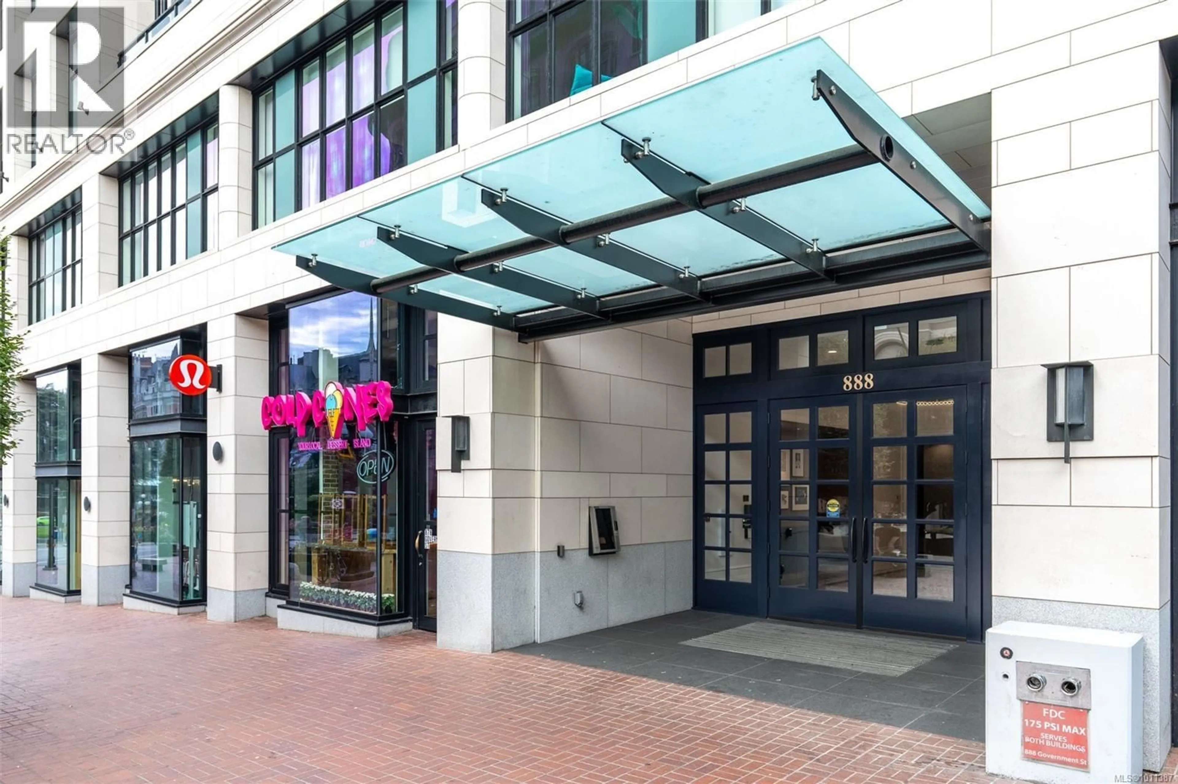 Indoor foyer for 503 - 888 GOVERNMENT STREET, Victoria British Columbia V8W0G5