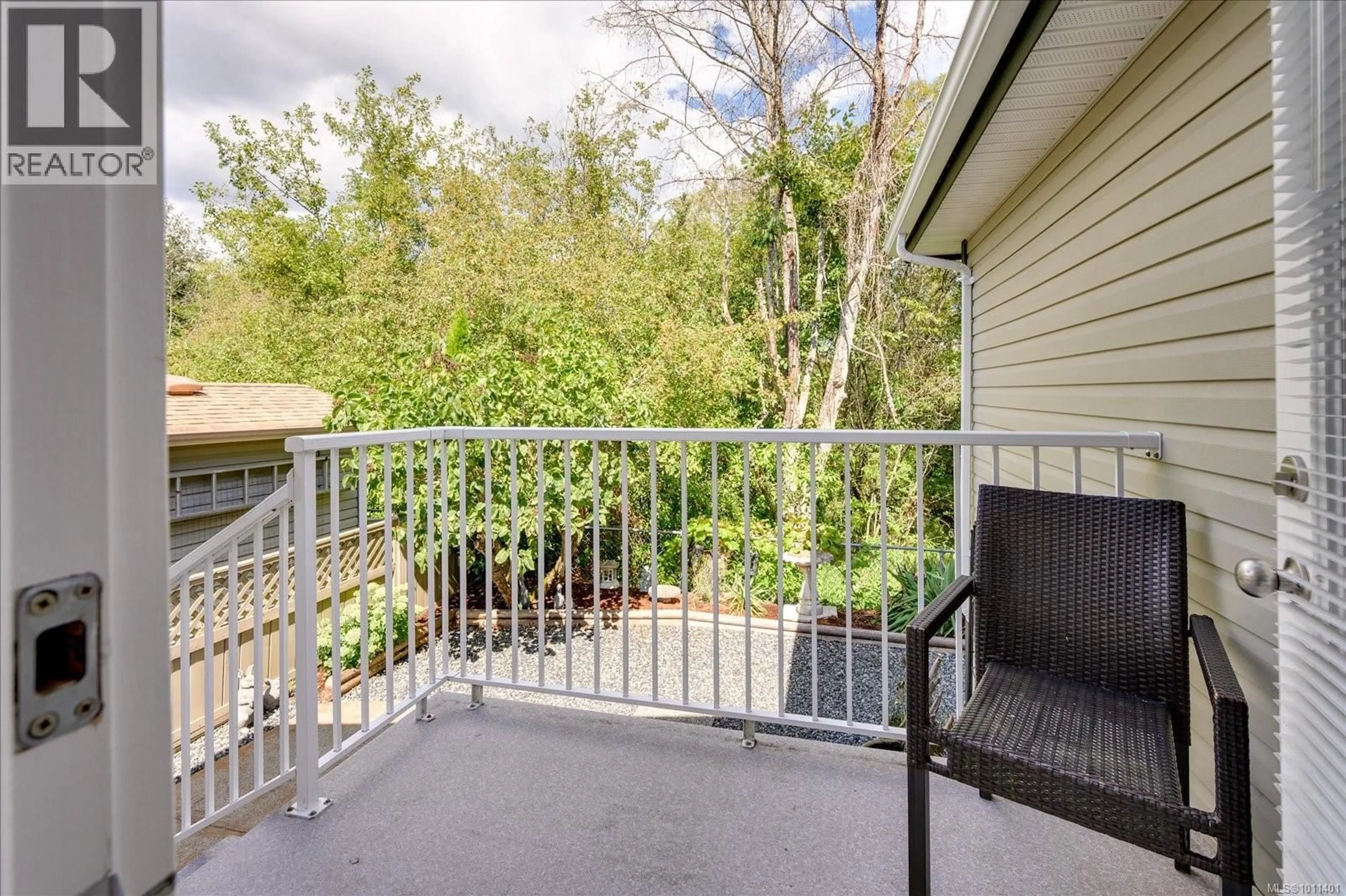 Patio, unknown for 1848 VALLEY OAK DRIVE, Nanaimo British Columbia V9R6N1