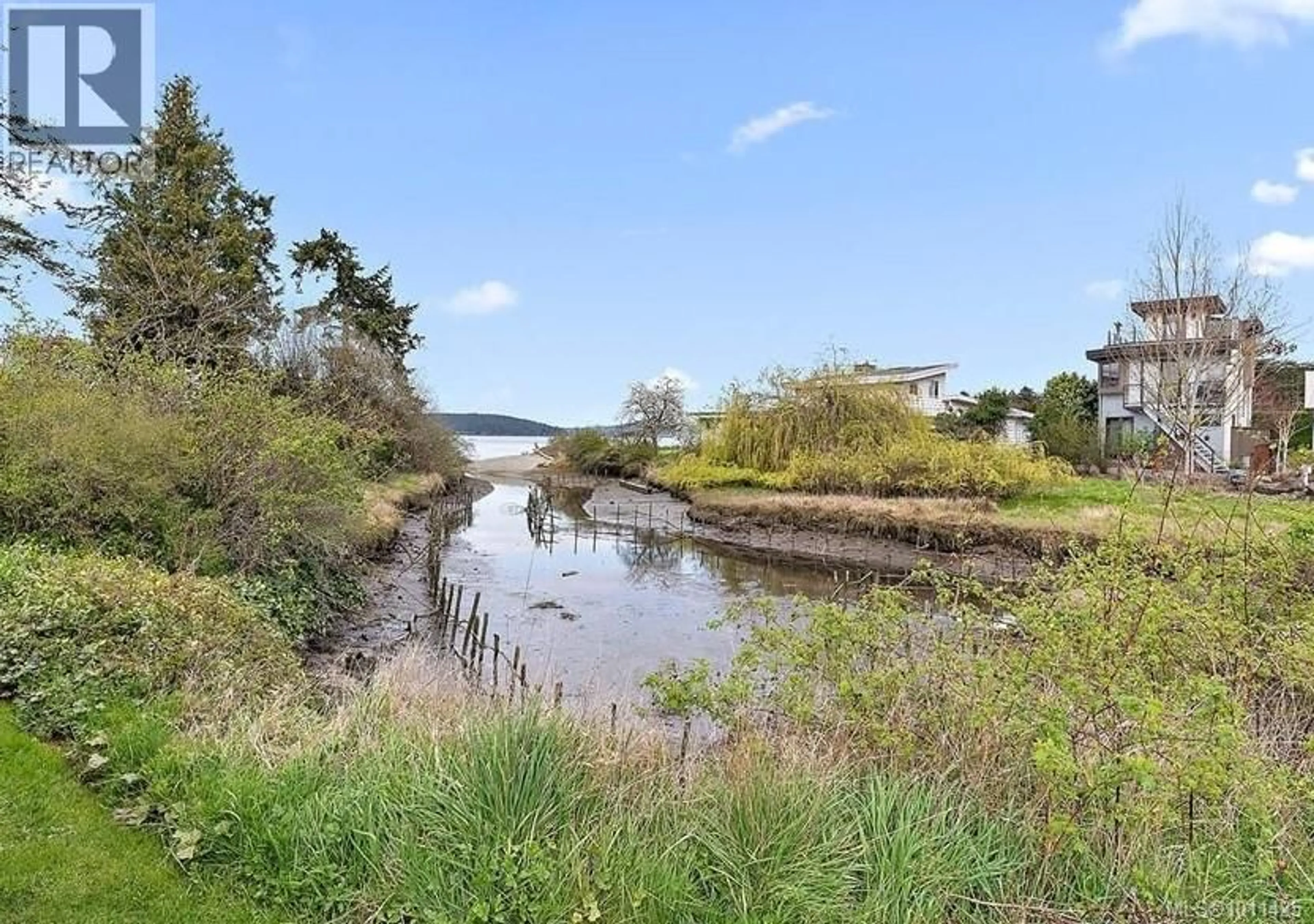 A pic from outside/outdoor area/front of a property/back of a property/a pic from drone, water/lake/river/ocean view for 10231 RESTHAVEN DRIVE, Sidney British Columbia V8L3H2