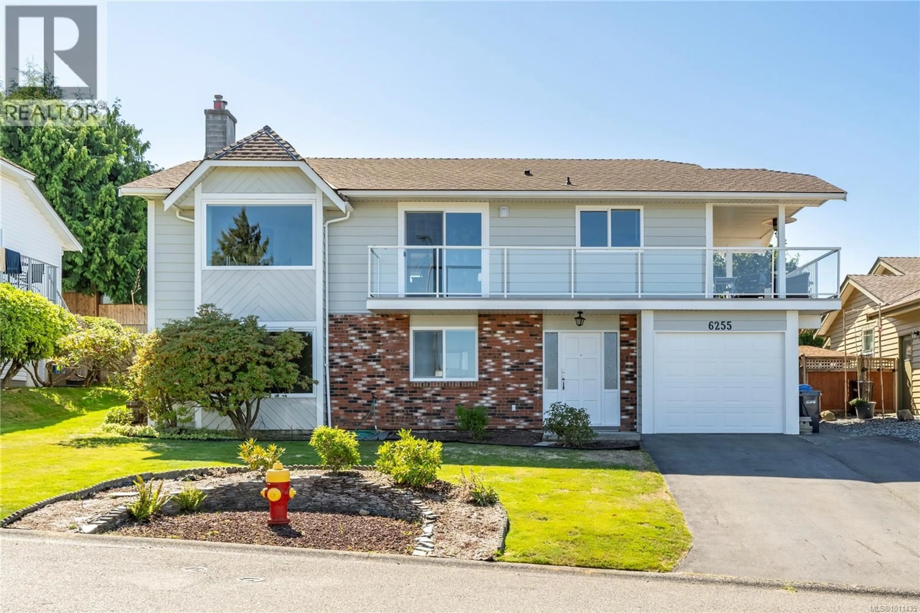 Home with vinyl exterior material, street for 6255 SECHELT DRIVE, Nanaimo British Columbia V9V1C6