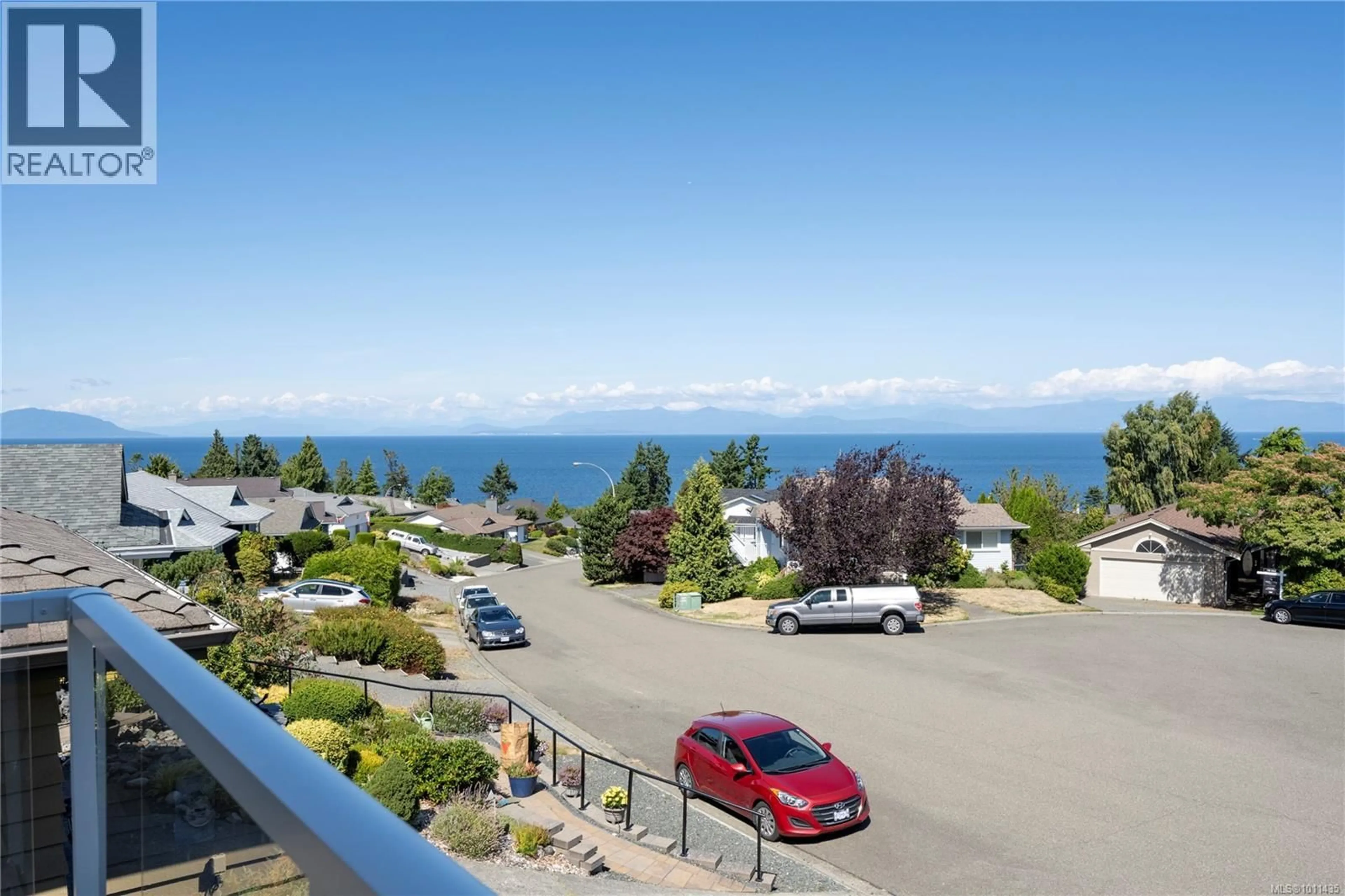 A pic from outside/outdoor area/front of a property/back of a property/a pic from drone, water/lake/river/ocean view for 6255 SECHELT DRIVE, Nanaimo British Columbia V9V1C6