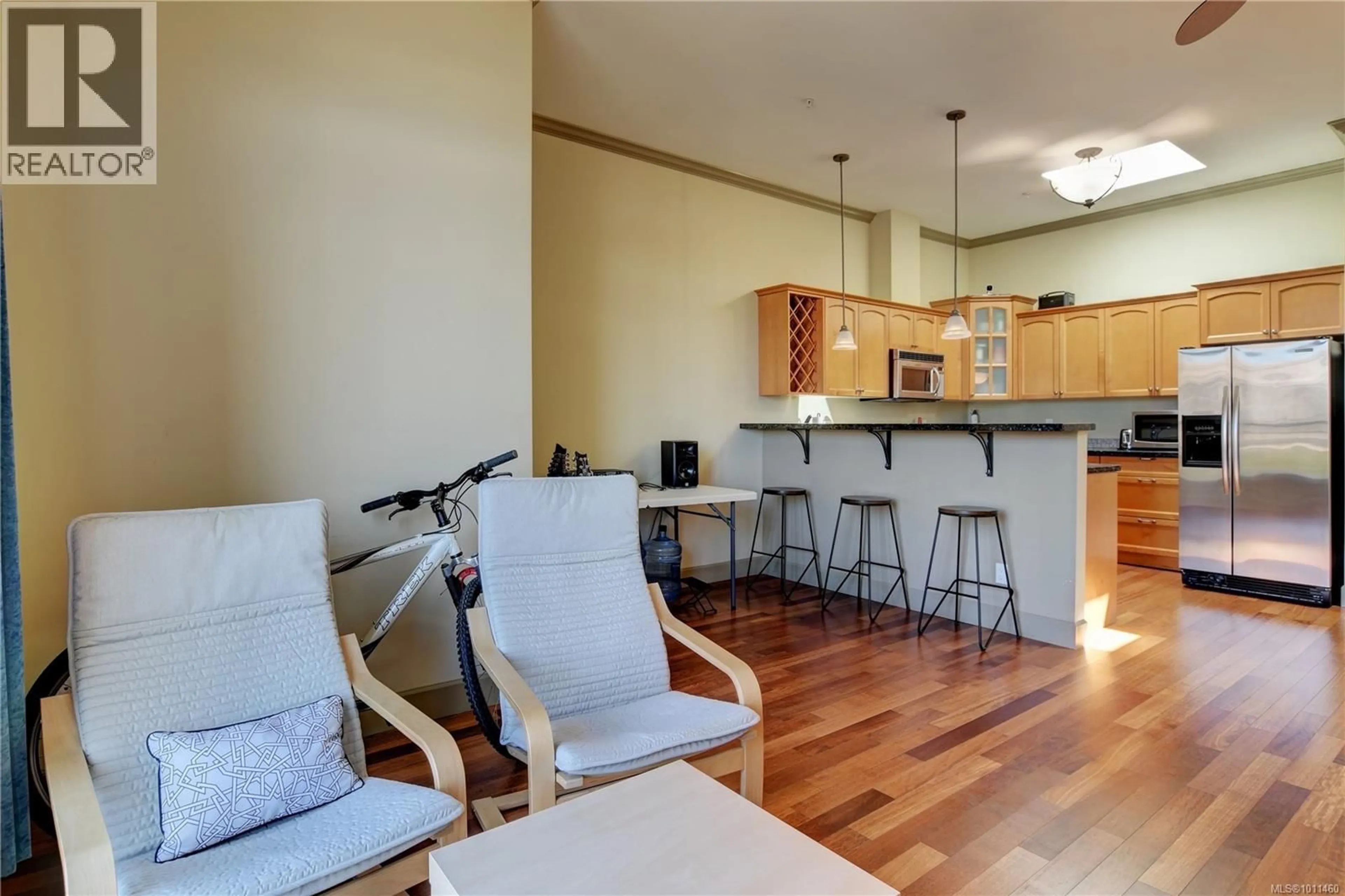 Open concept kitchen, unknown for 405 - 1620 MCKENZIE AVENUE, Saanich British Columbia V8N0A1