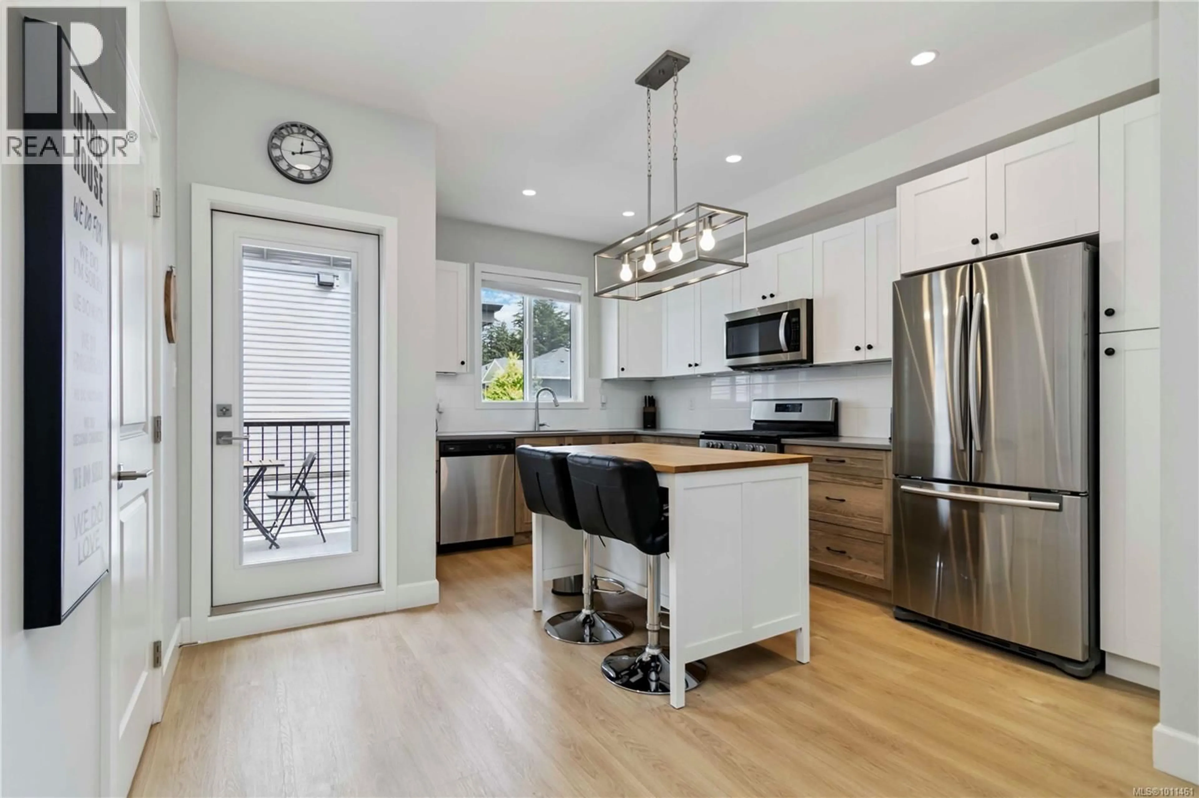 Open concept kitchen, unknown for 605 - 3351 LUXTON ROAD, Langford British Columbia V9C0P2
