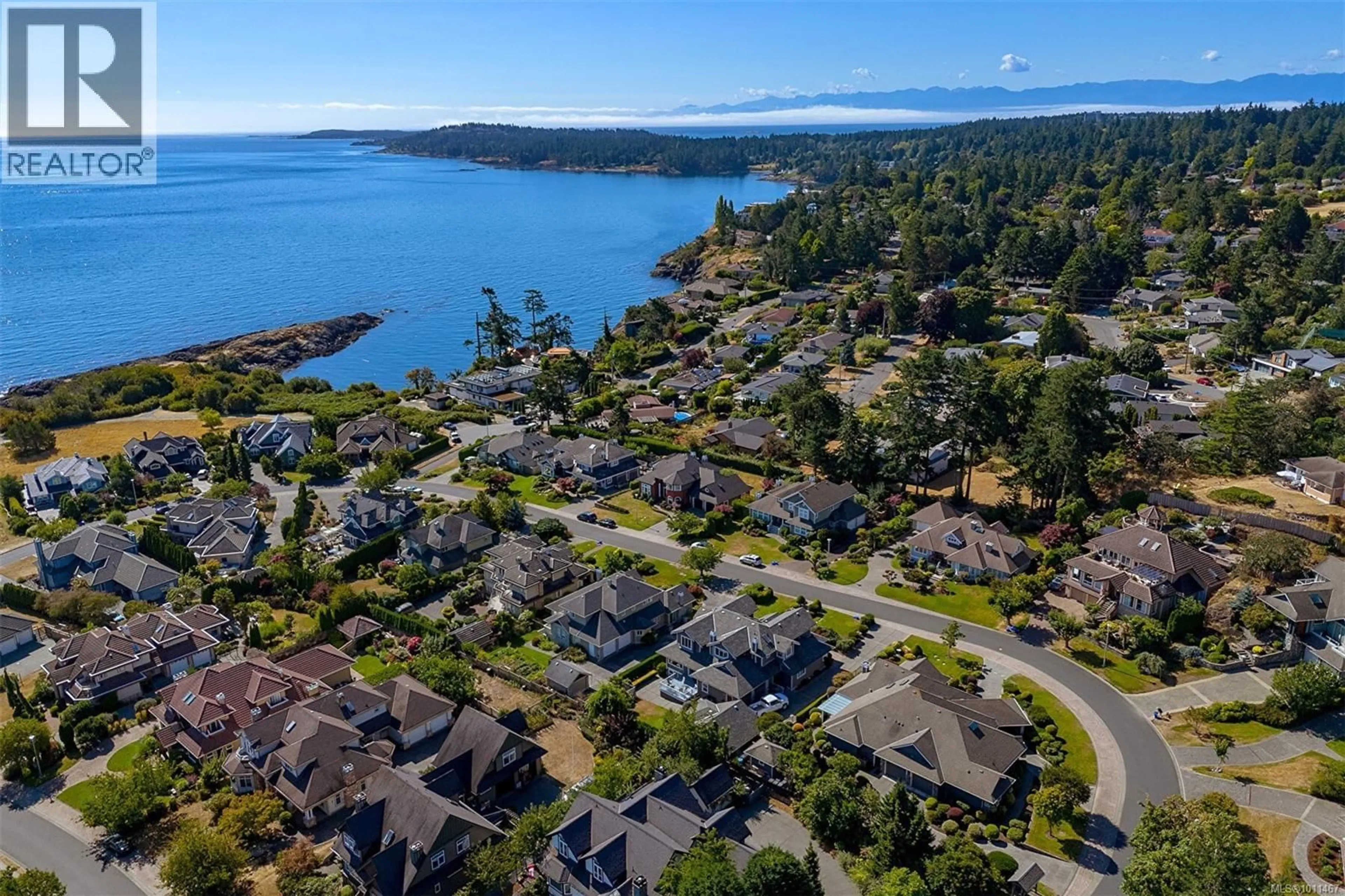 A pic from outside/outdoor area/front of a property/back of a property/a pic from drone, water/lake/river/ocean view for 4566 GORDON POINT DRIVE, Saanich British Columbia V8N6L3