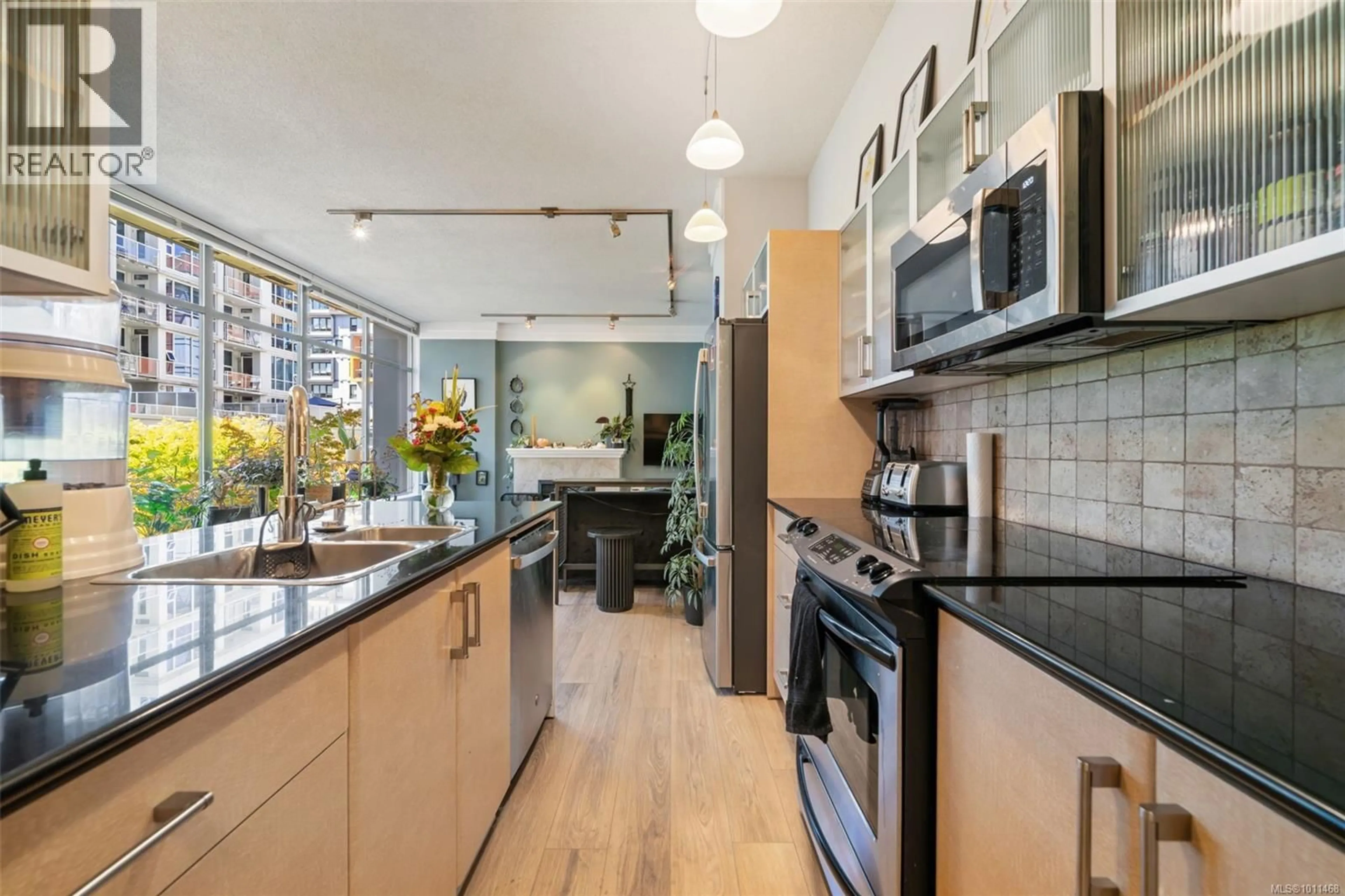 Open concept kitchen, unknown for 210 - 845 YATES STREET, Victoria British Columbia V3W4A3