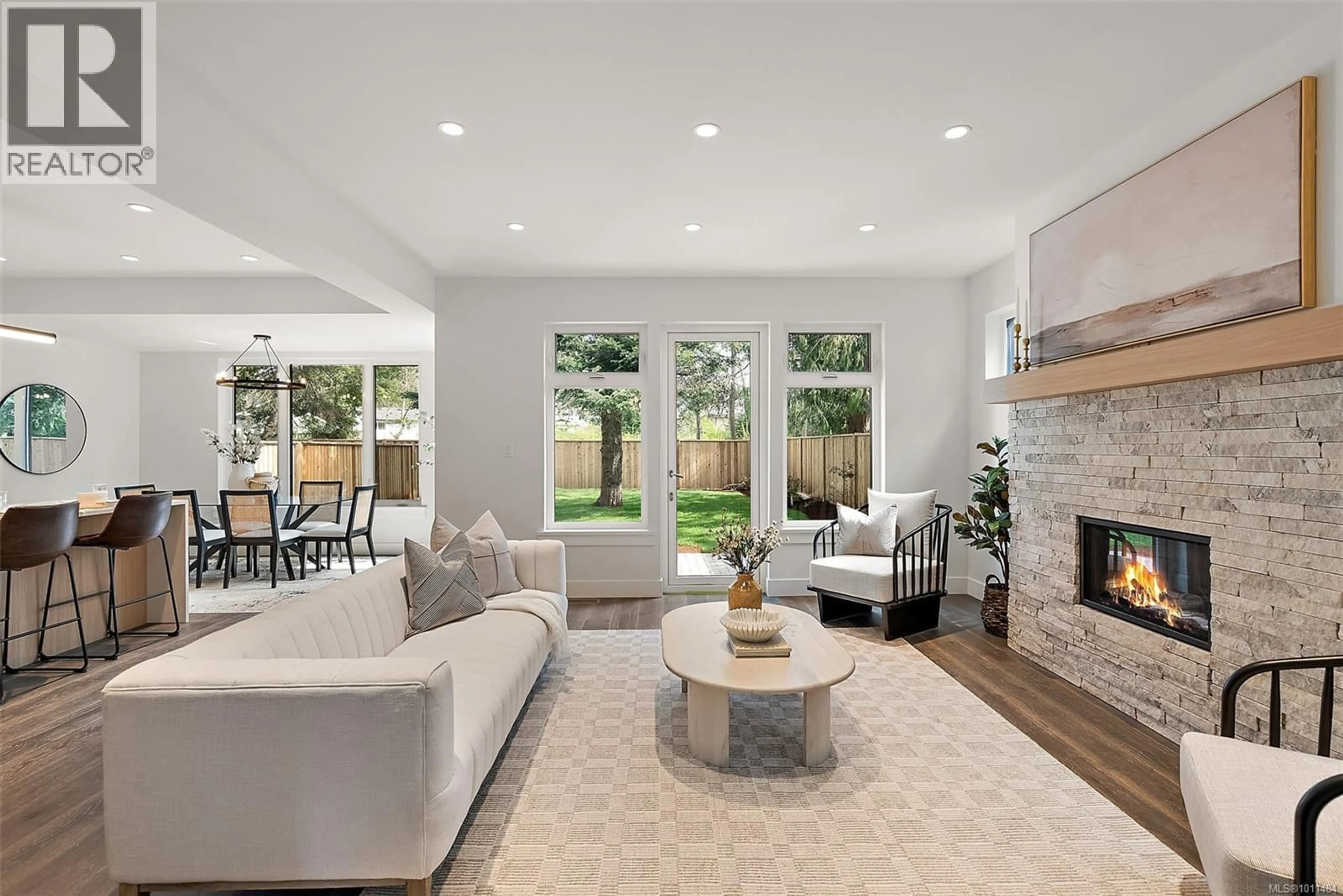 Living room with furniture, unknown for 9369 WEBSTER PLACE, Sidney British Columbia V8L2R9