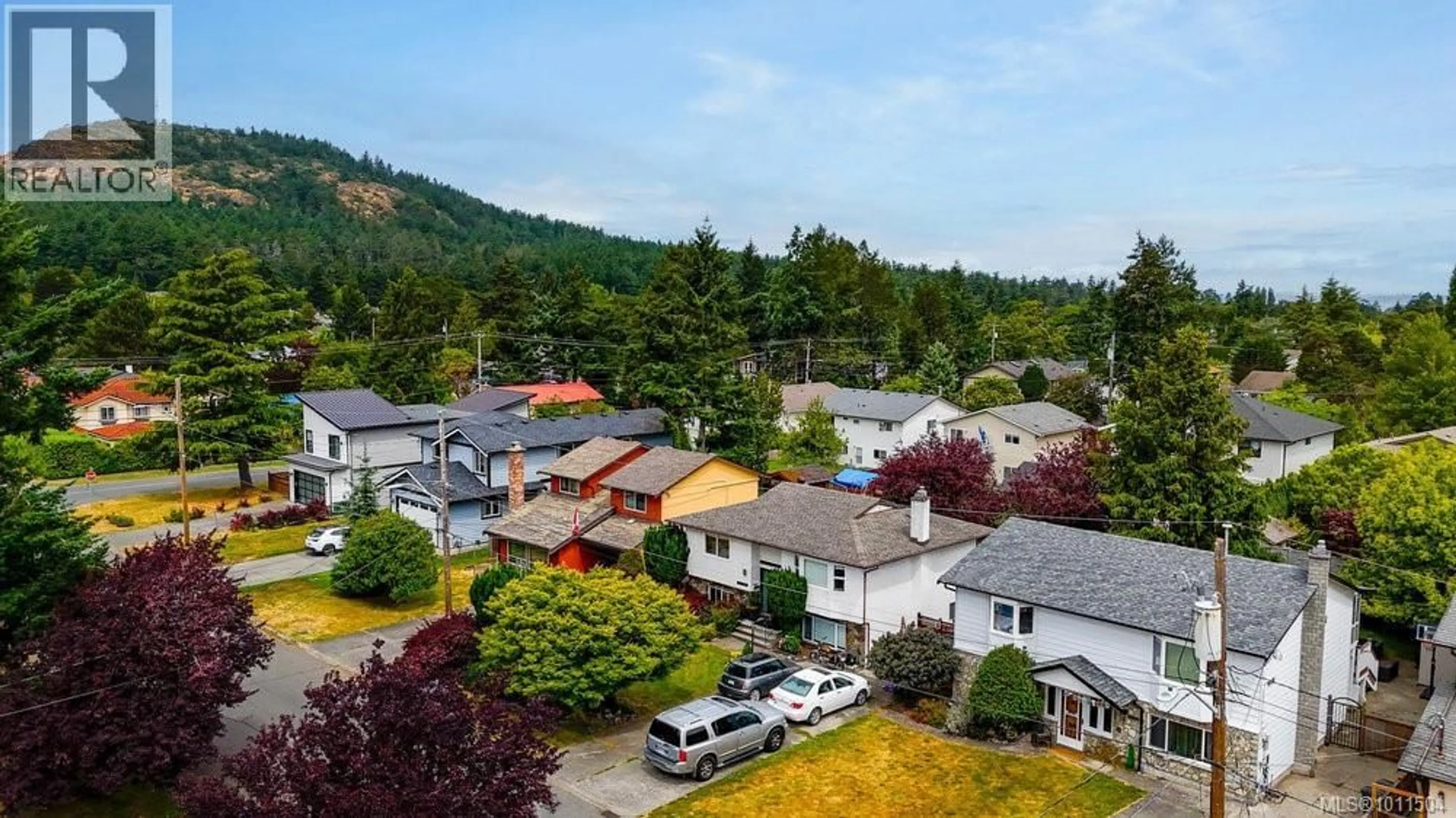 A pic from outside/outdoor area/front of a property/back of a property/a pic from drone, mountain view for 1616 AGNEW AVENUE, Saanich British Columbia V8N5M6