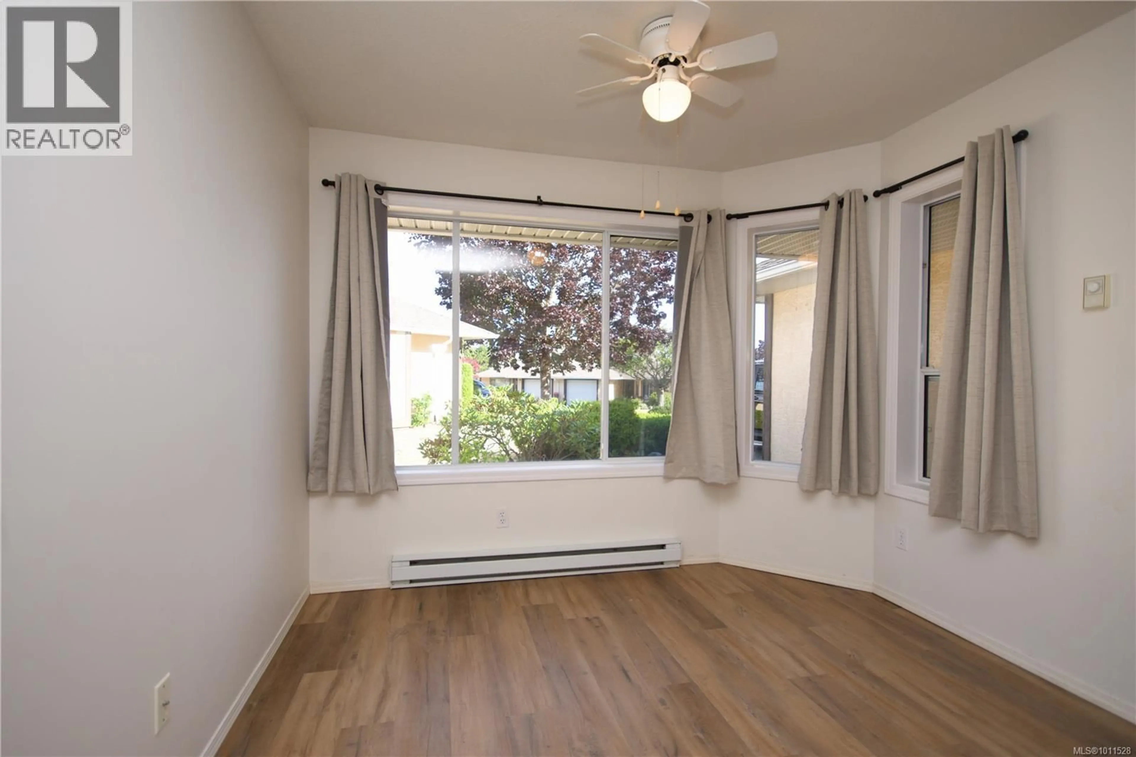 A pic of a room for 33 - 454 MORISON AVENUE, Parksville British Columbia V9P2M6