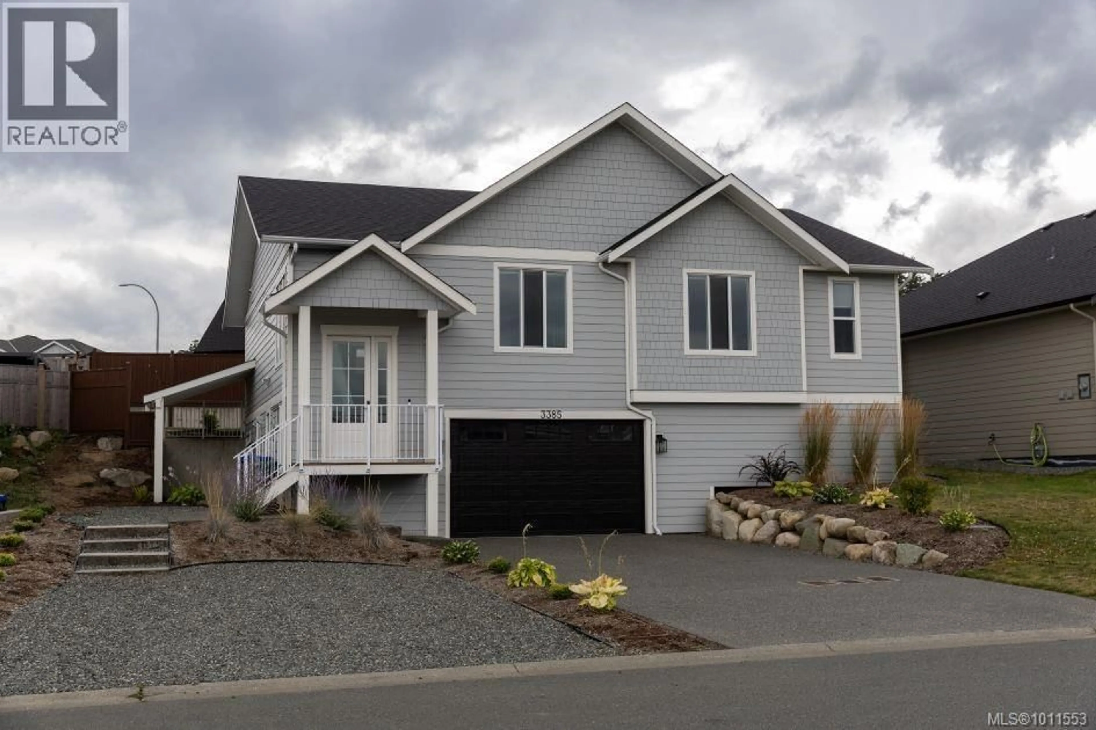 Home with vinyl exterior material, street for 3385 MARYGROVE DRIVE, Courtenay British Columbia V9N0E7