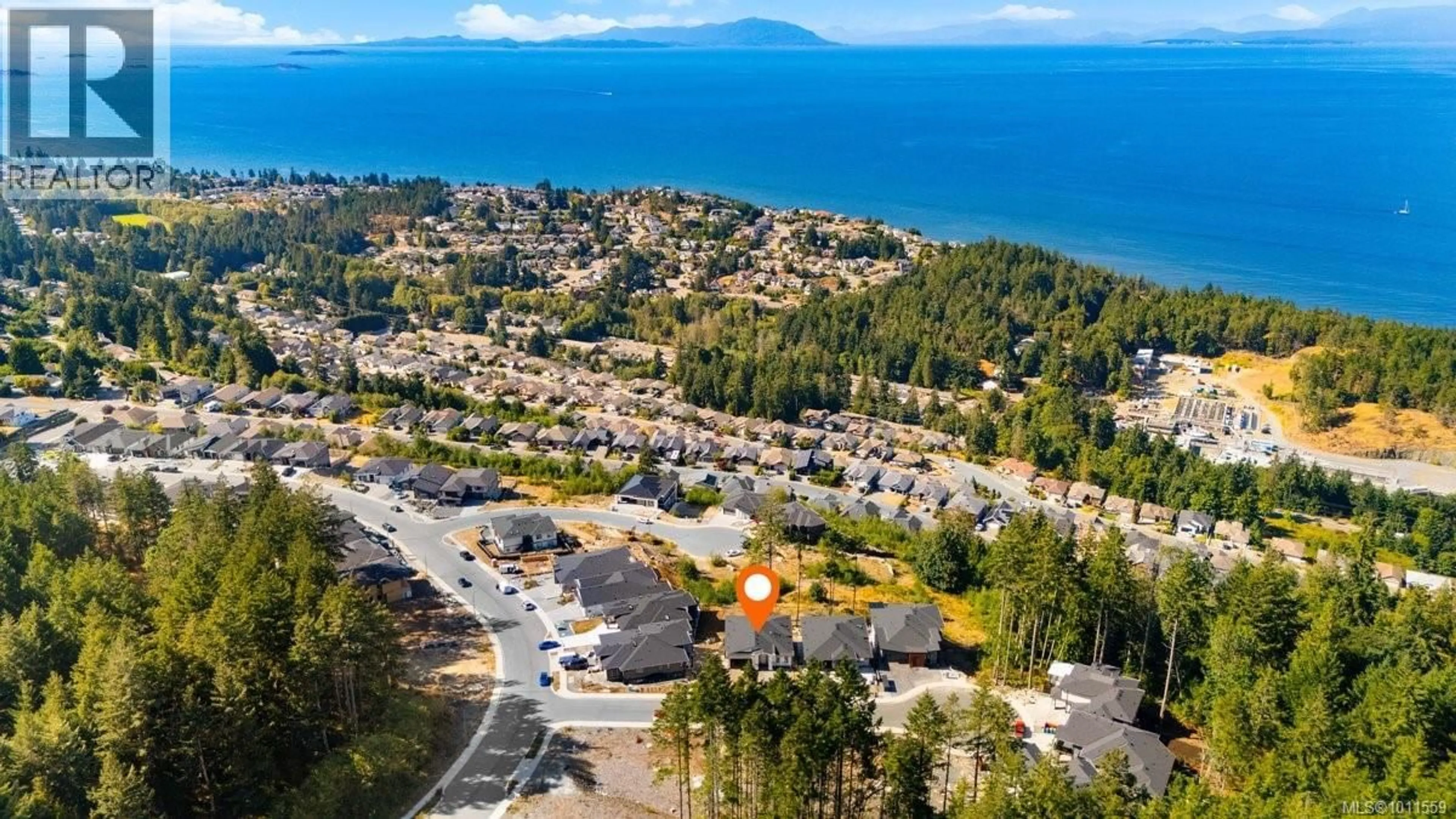 A pic from outside/outdoor area/front of a property/back of a property/a pic from drone, mountain view for 104 WHITEFISH PLACE SOUTHEAST, Nanaimo British Columbia V9T0N2
