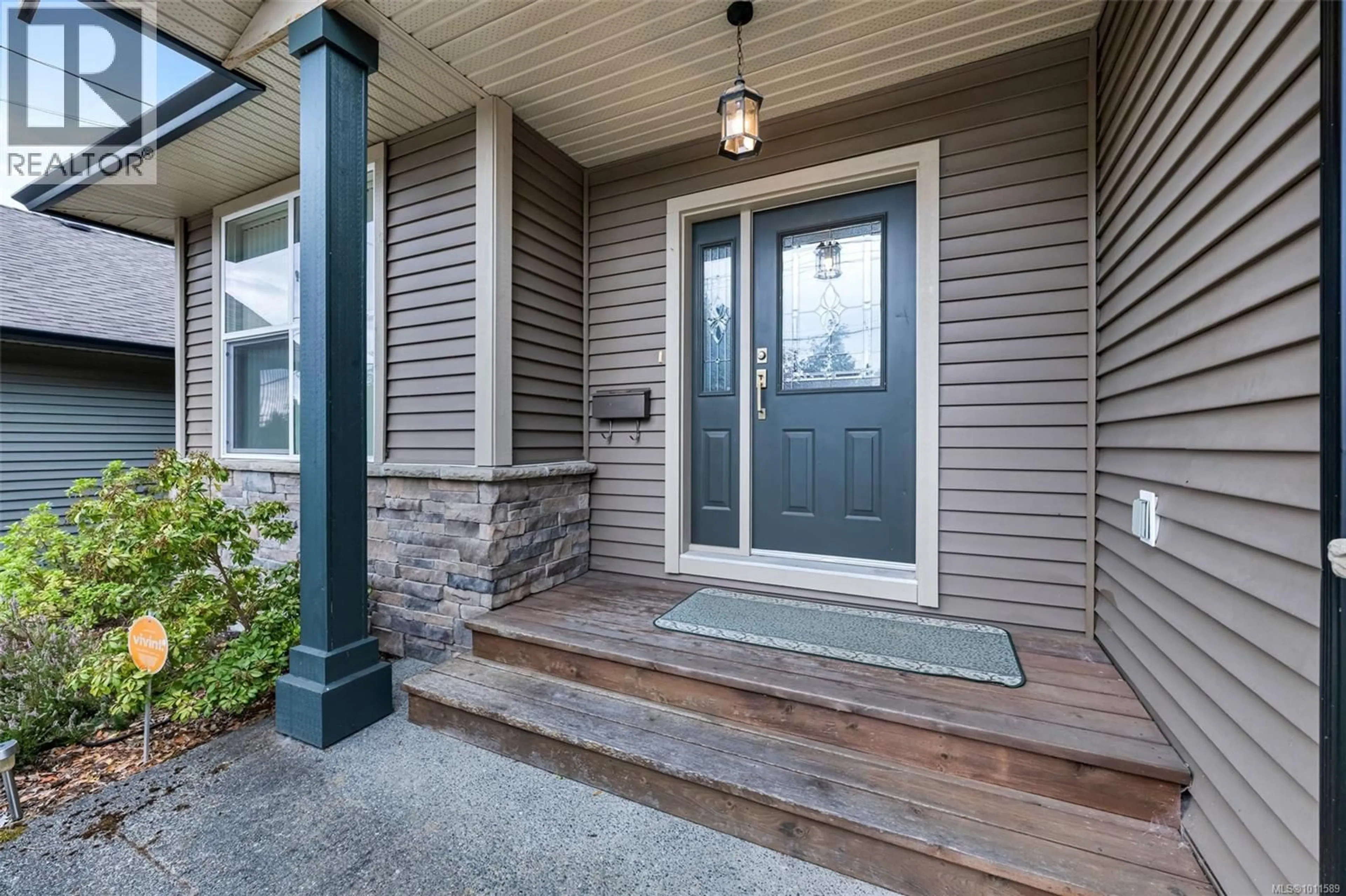 Indoor entryway for 3096 LASHMAN AVENUE, Duncan British Columbia V9L1E1
