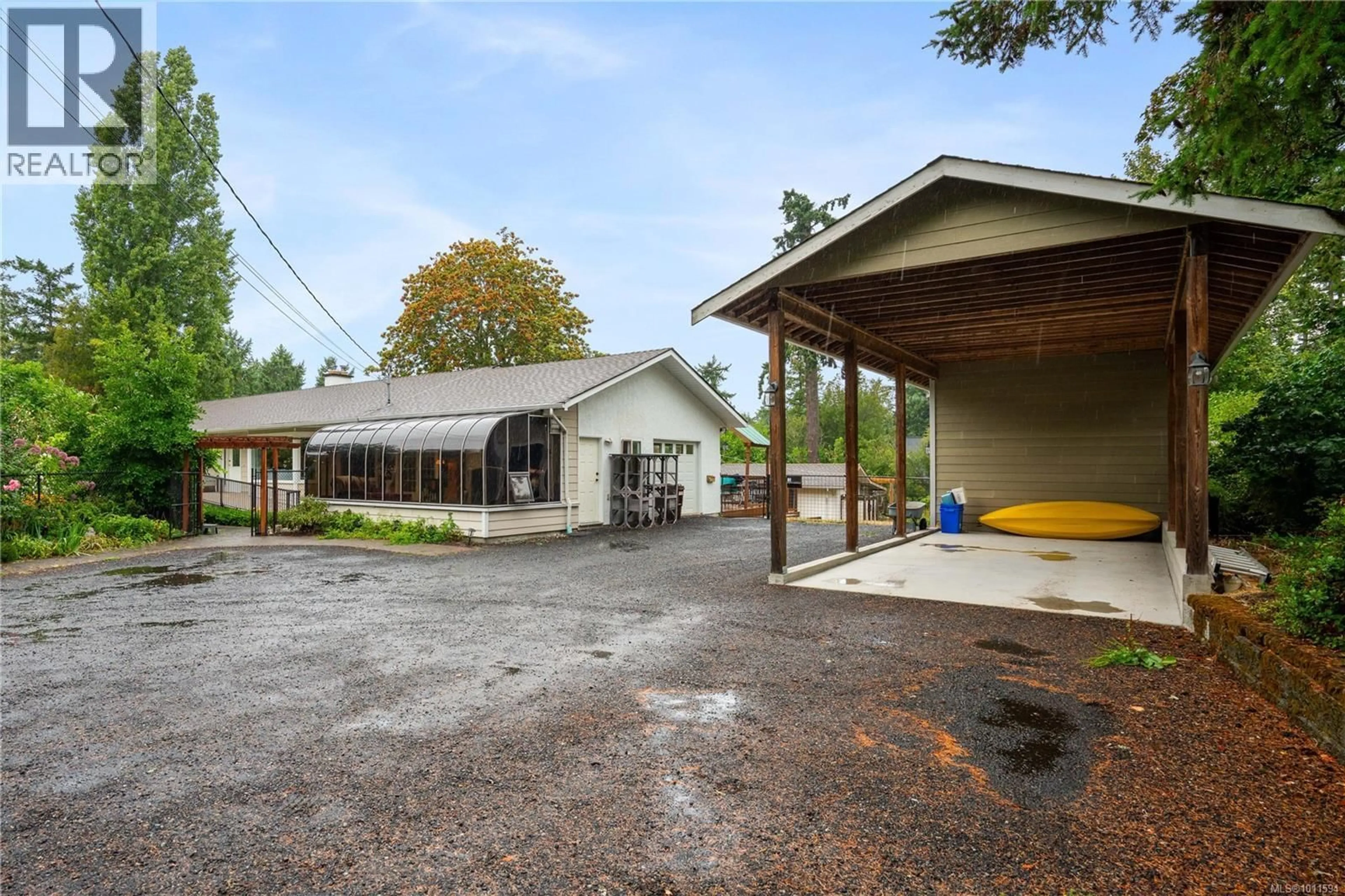 Patio, unknown for 714 BRADLEY DYNE ROAD, North Saanich British Columbia V8L5G9