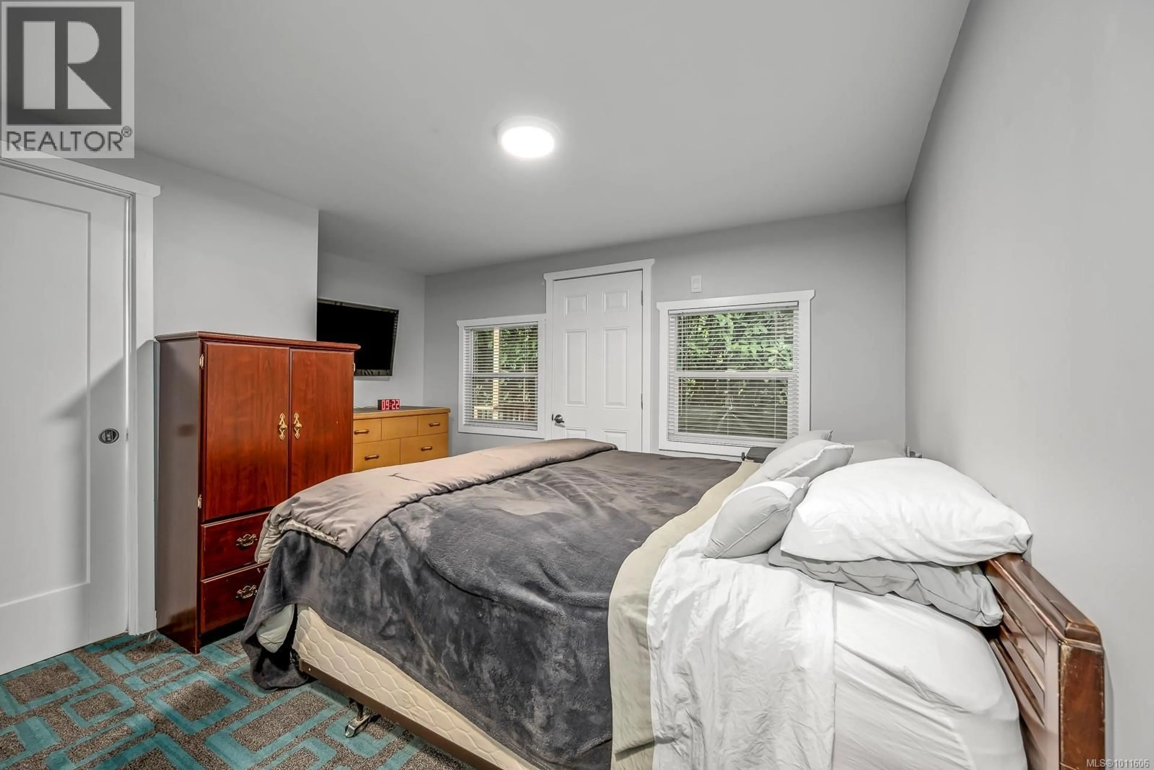 Bedroom with bed, unknown for 28 - 2625 MANSFIELD DRIVE, Courtenay British Columbia V9N2N2