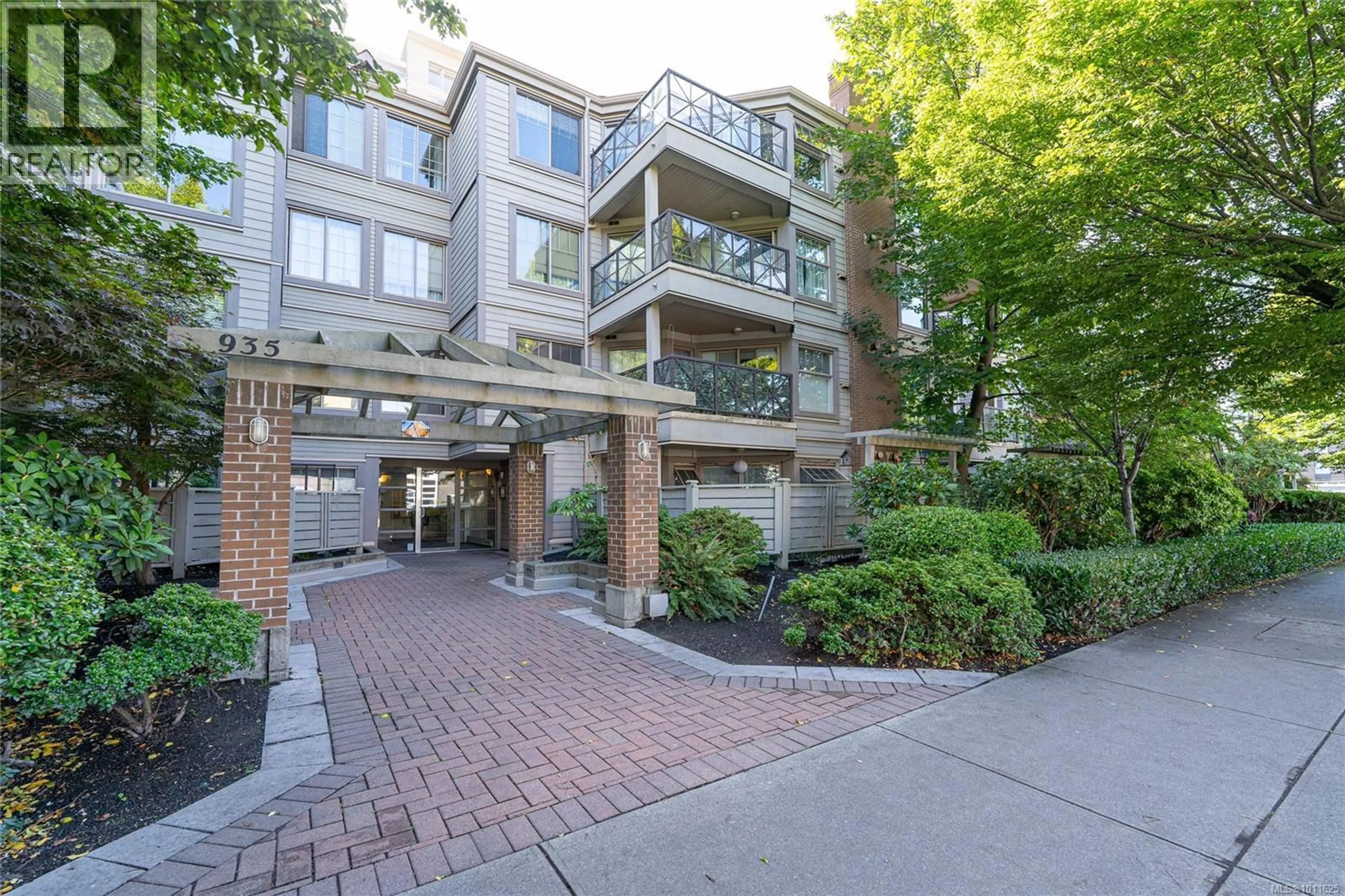 Patio, unknown for 404 - 935 JOHNSON STREET, Victoria British Columbia V8V3N5