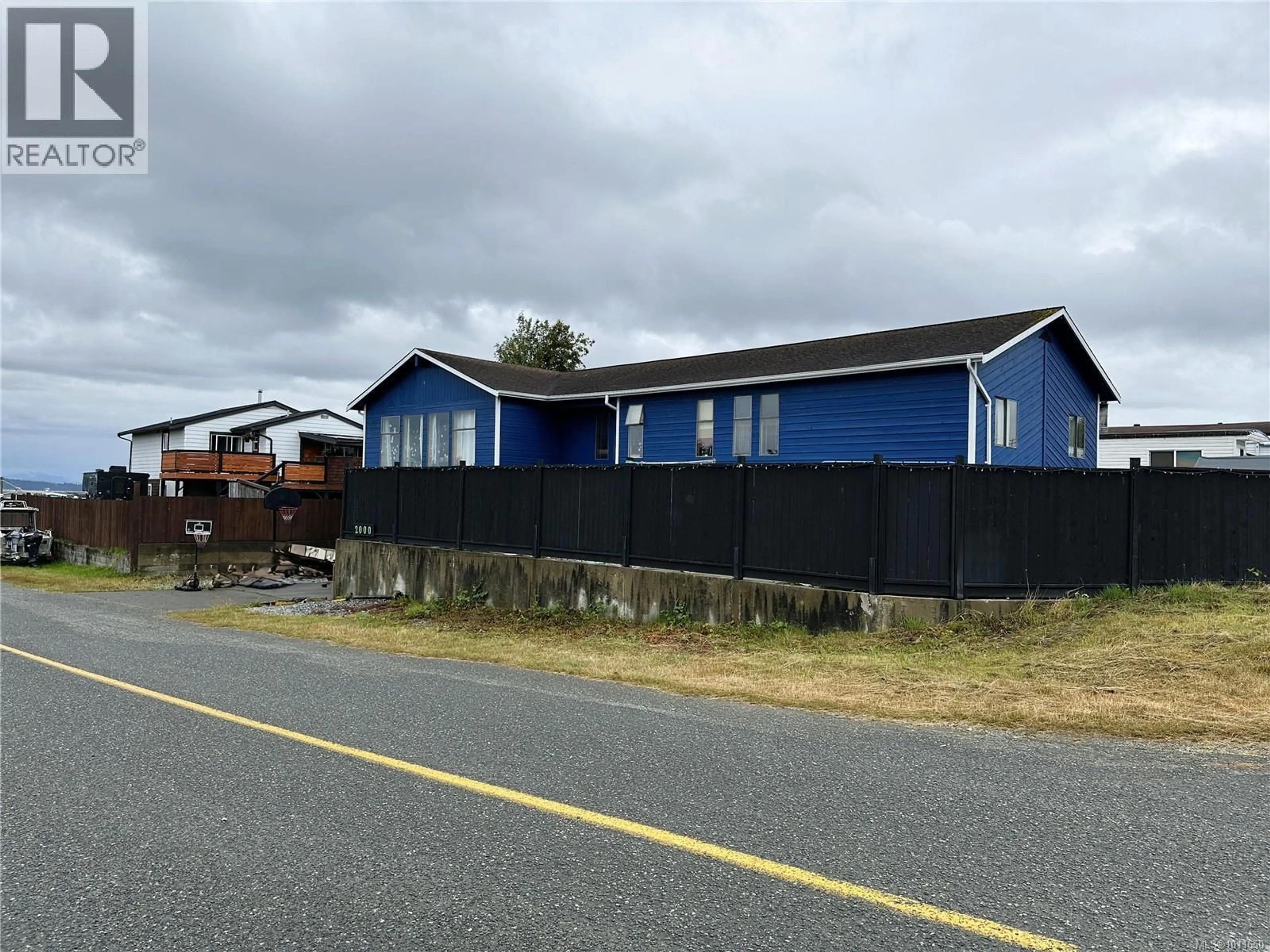 Shed for 2000 CHELAN CRESCENT, Port McNeill British Columbia V0N2R0