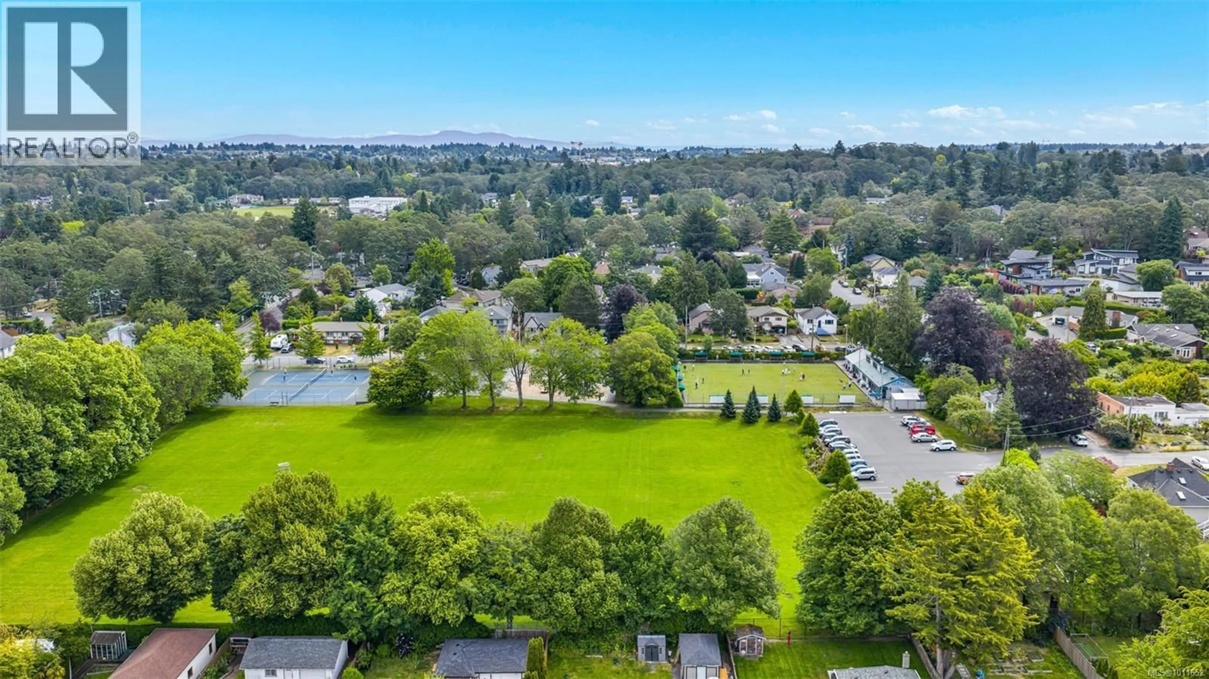 A pic from outside/outdoor area/front of a property/back of a property/a pic from drone, unknown for 3929 LASALLE STREET, Saanich British Columbia V8P3L8