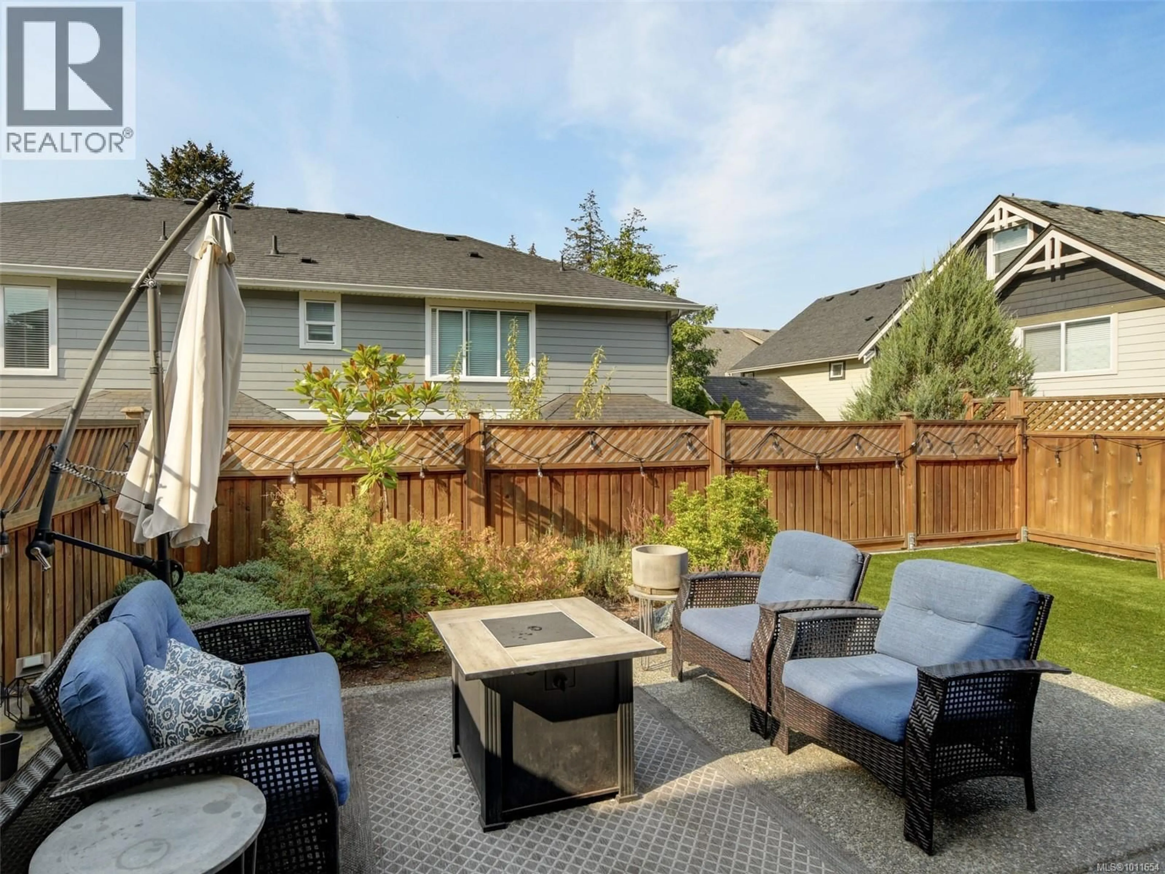 Patio, street for 3419 FUJI COURT, Langford British Columbia V9C0M6