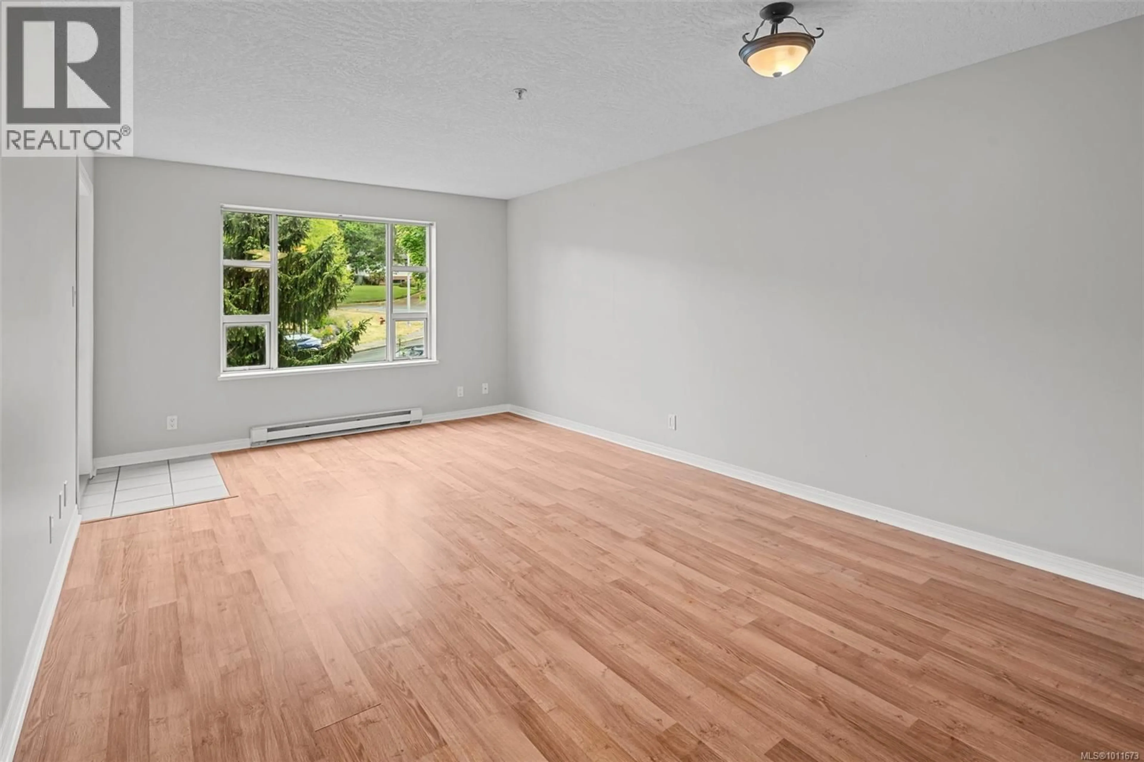 A pic of a room for 306 - 799 BLACKBERRY ROAD, Saanich British Columbia V8X5J3