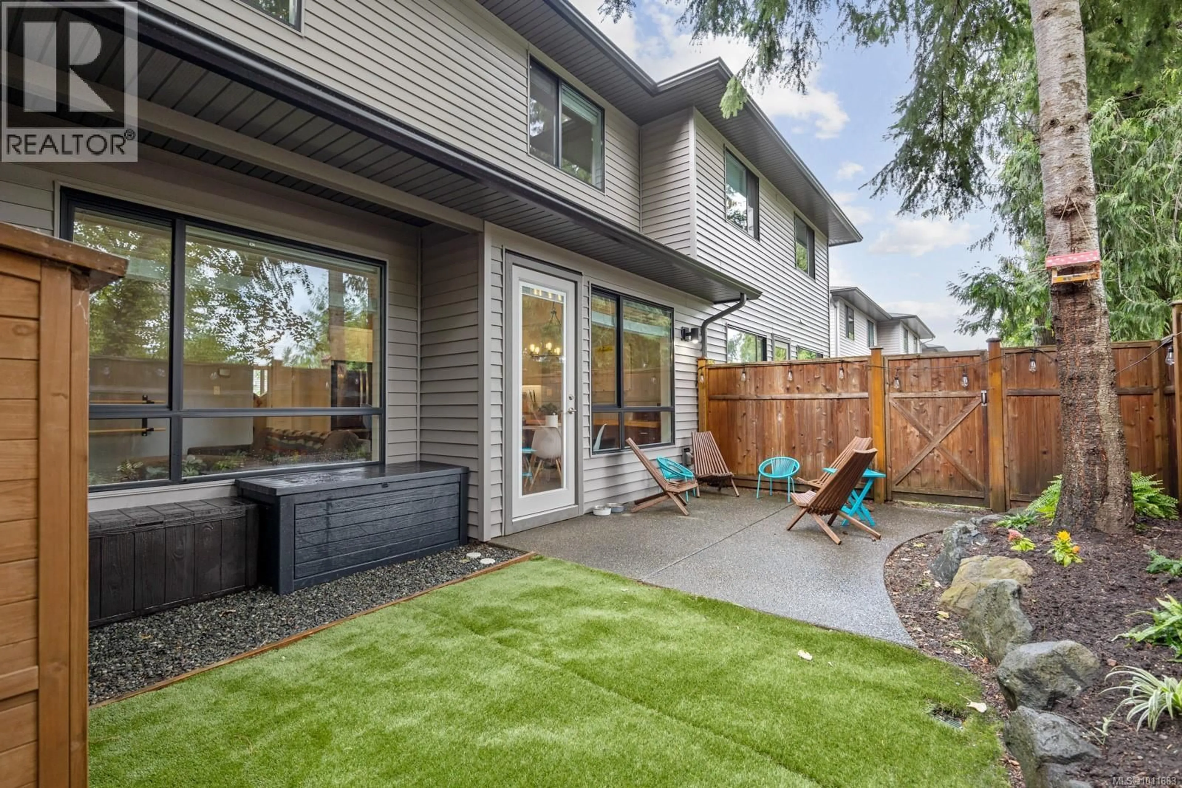 Patio, street for 25 - 2607 KENDAL AVENUE, Cumberland British Columbia V0R1S0