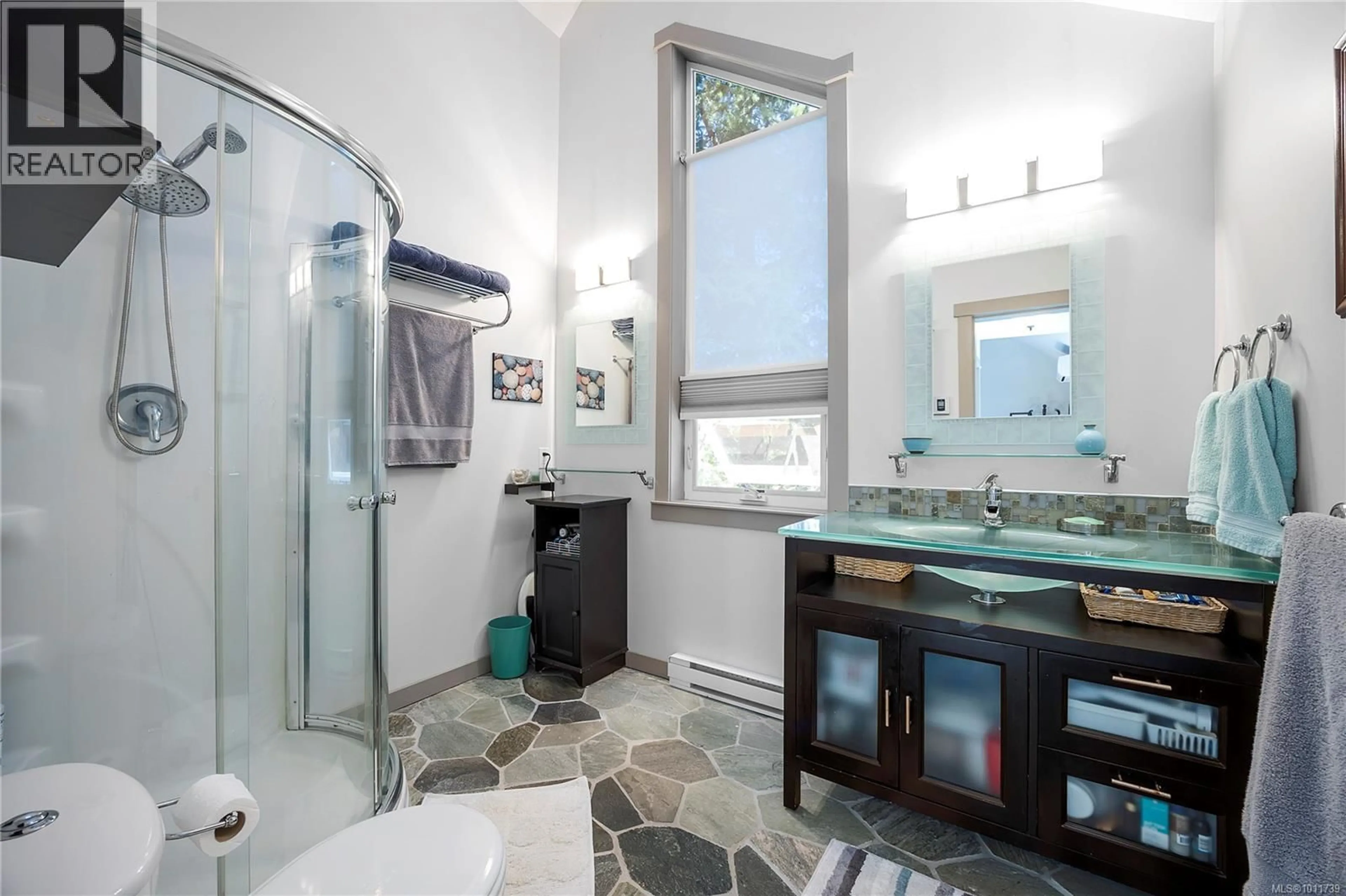 Standard bathroom, ceramic/tile floor for 3230 DOLPHIN DRIVE, Nanoose Bay British Columbia V9P9J1