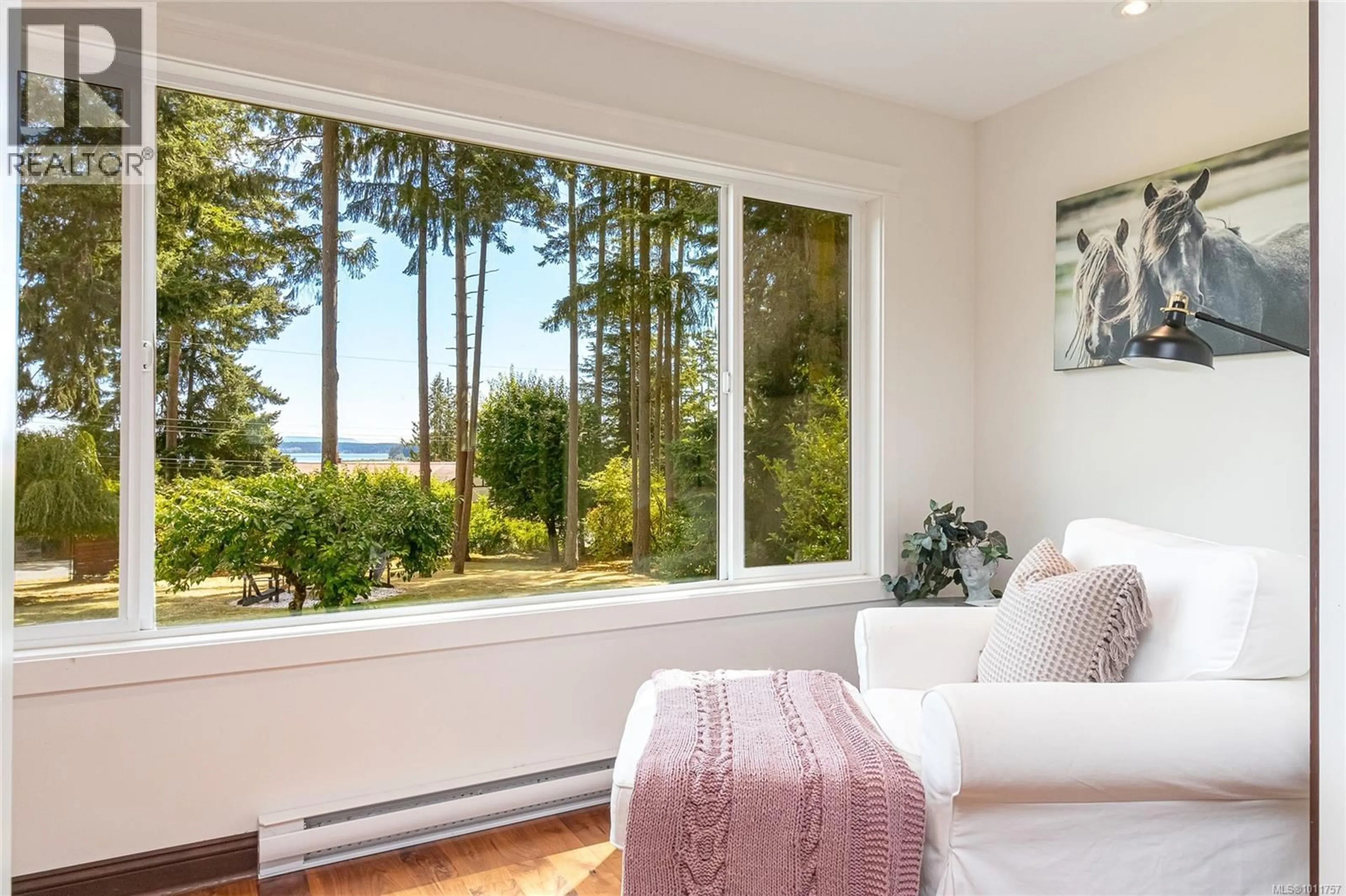 Unknown for 8565 BOURNE TERRACE, North Saanich British Columbia V8L1L9