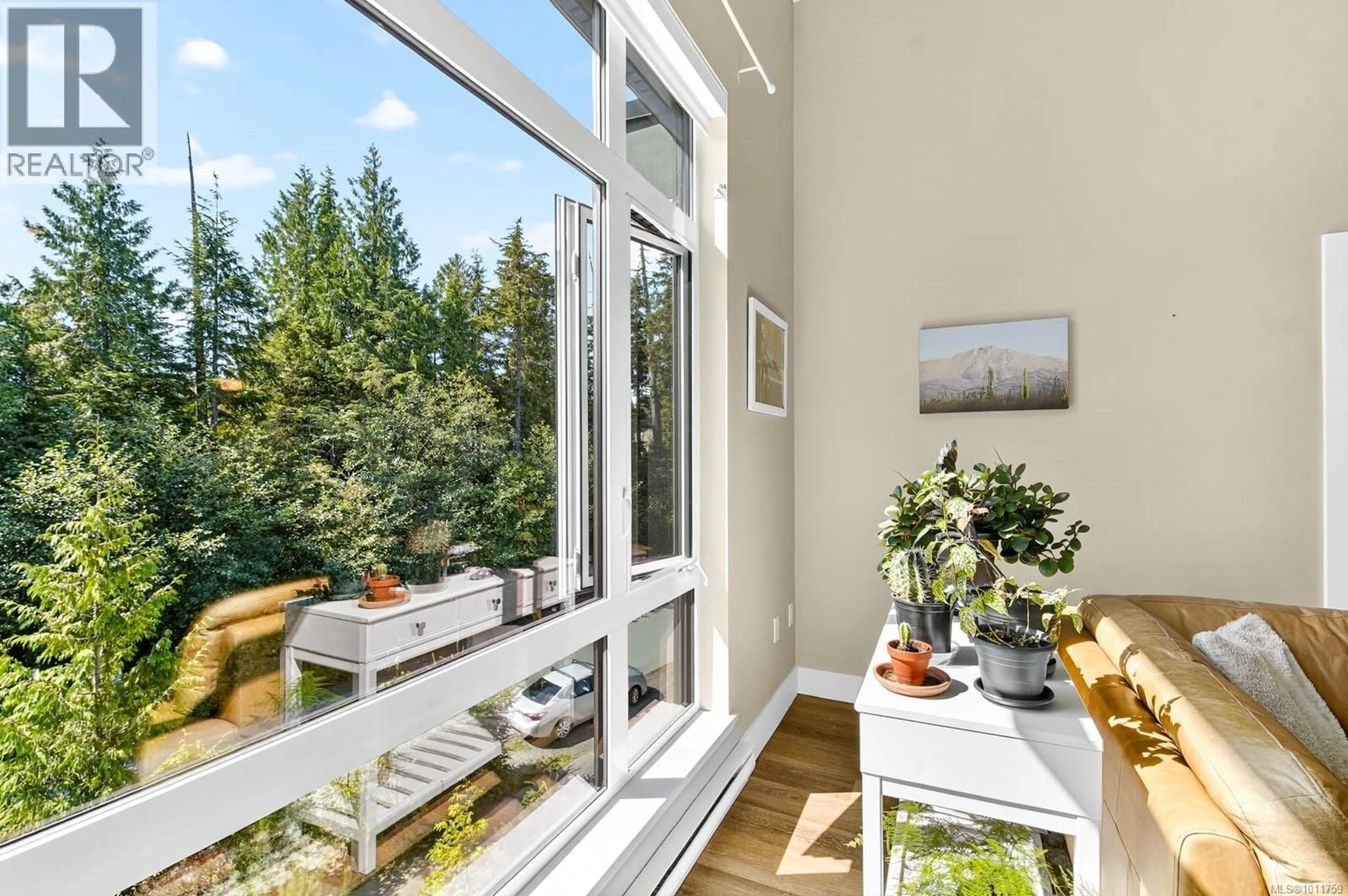 Unknown for 302 - 700 YEW WOOD ROAD, Tofino British Columbia V0R2Z0