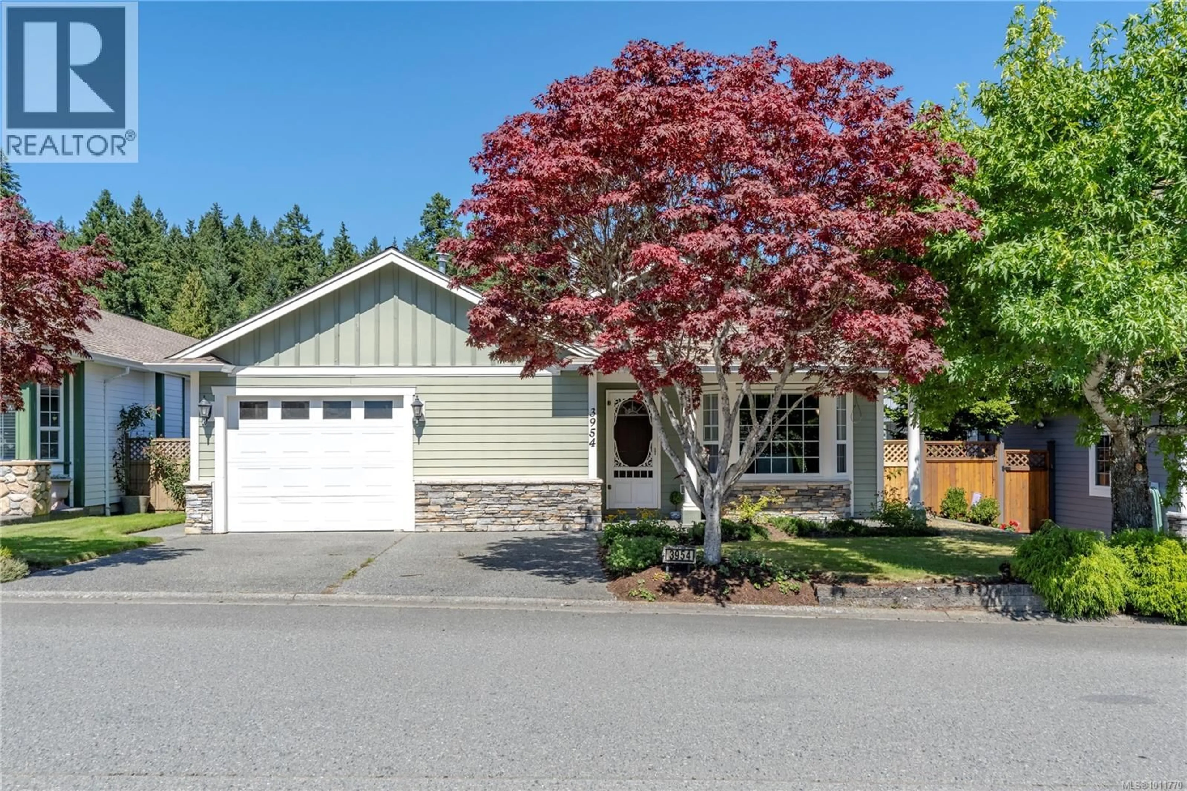Home with vinyl exterior material, street for 3954 MAGNOLIA DRIVE, Nanaimo British Columbia V9T6B9