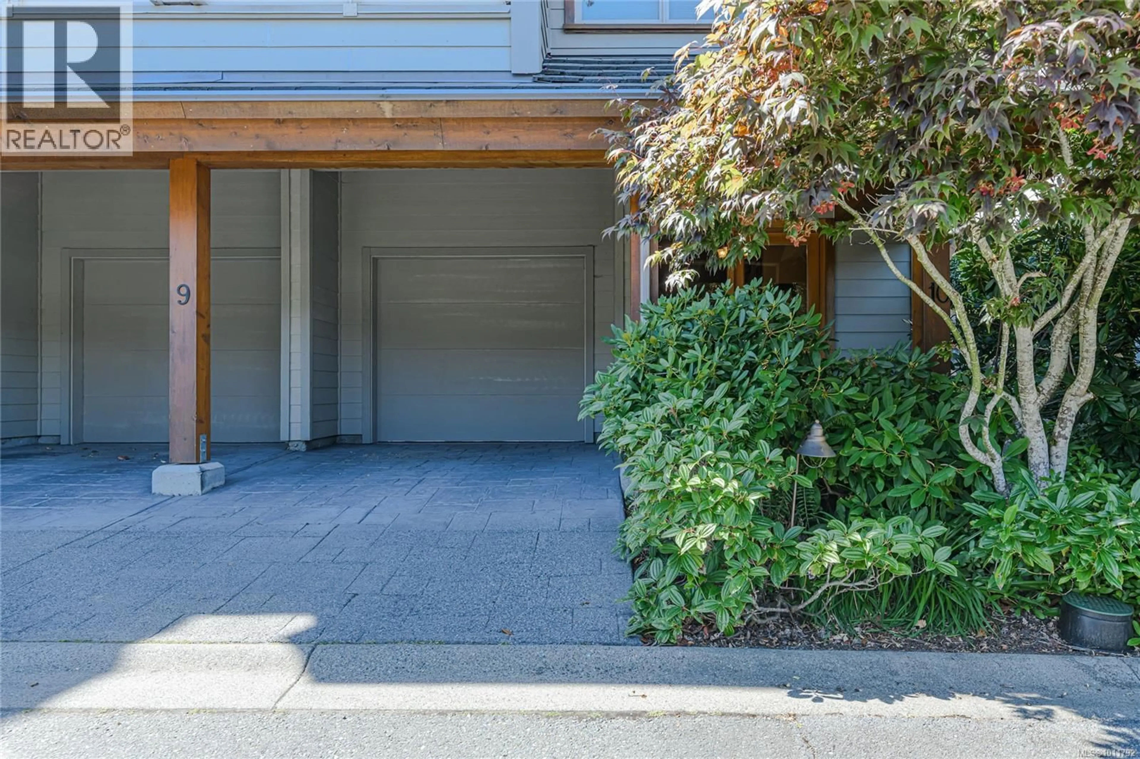 Patio, street for 10 - 115 UPPER GANGES ROAD, Salt Spring British Columbia V8K2Y3