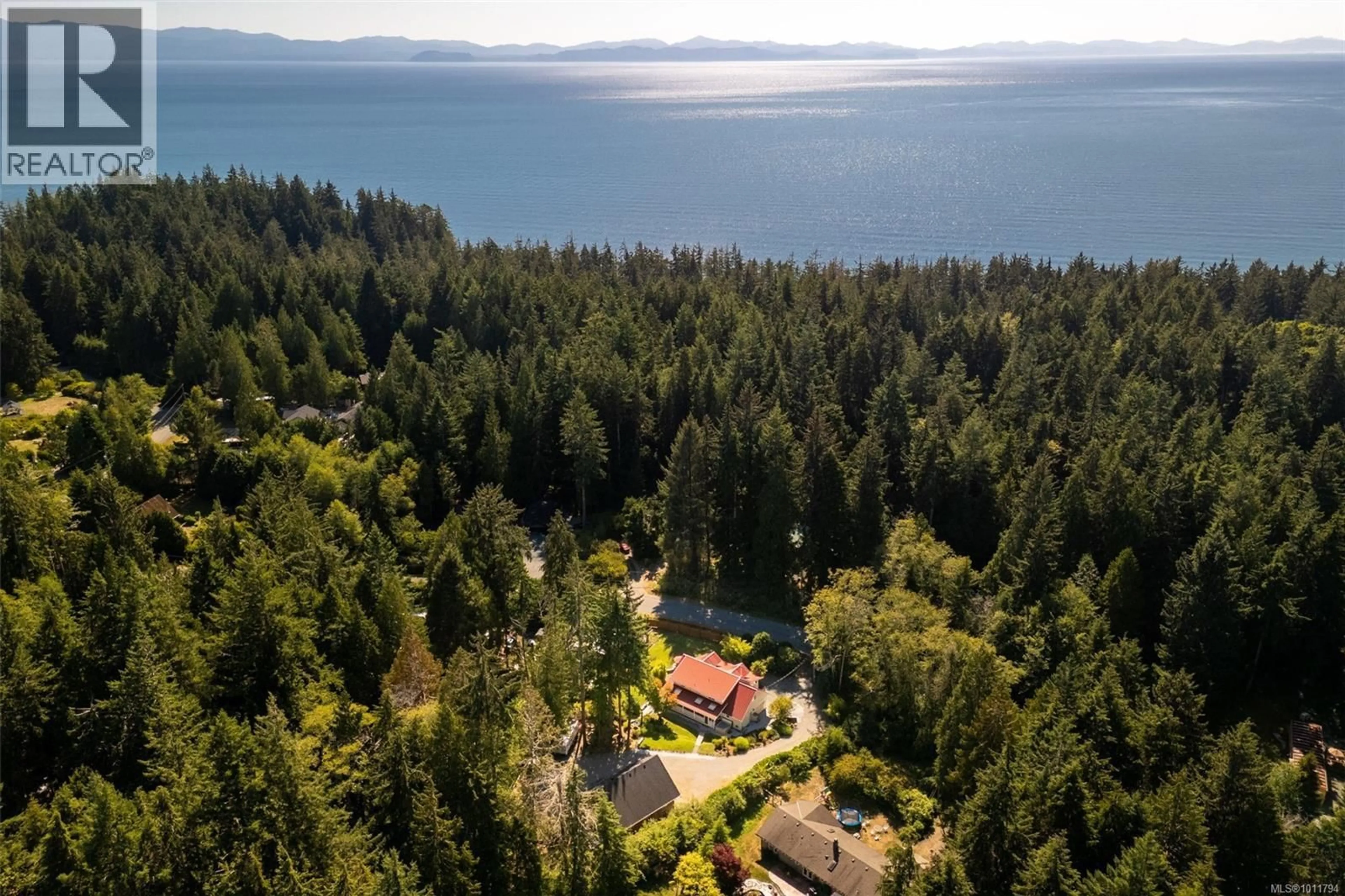 A pic from outside/outdoor area/front of a property/back of a property/a pic from drone, water/lake/river/ocean view for 2845 WOODHAVEN ROAD, Sooke British Columbia V9Z1G6
