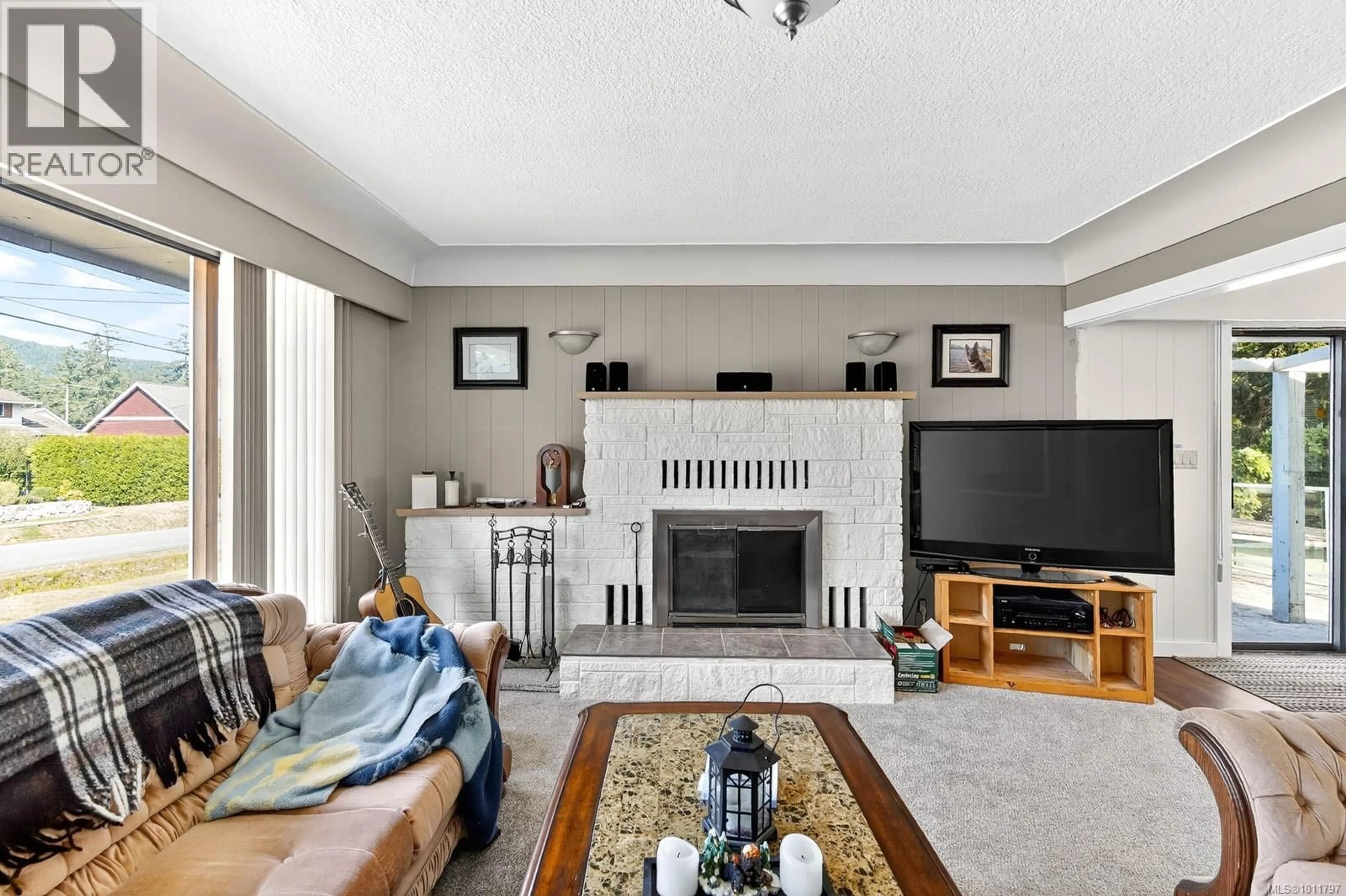 Living room with furniture, unknown for 3764 BEXLEY ROAD, Port Alberni British Columbia V9Y8R7