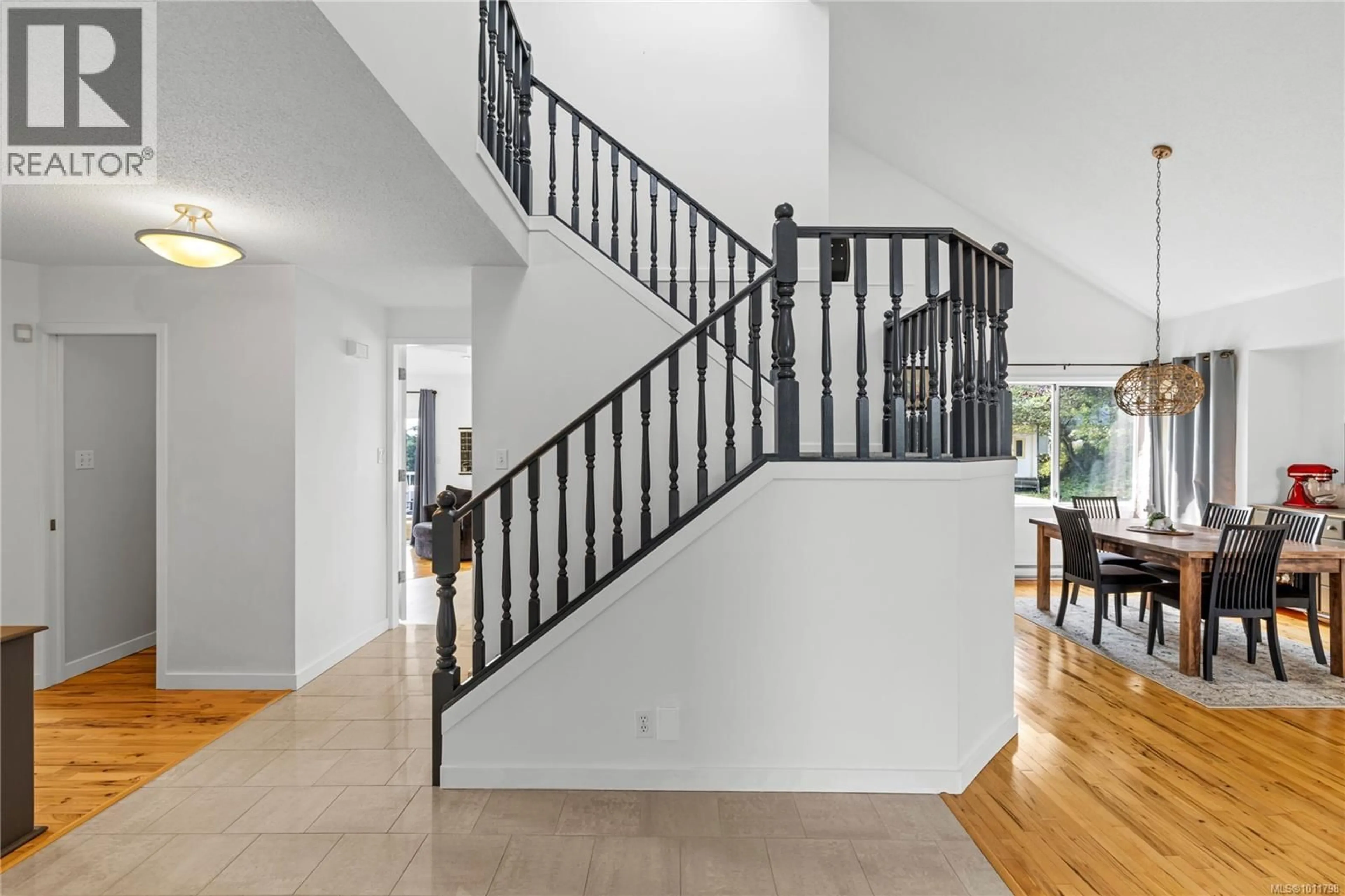 Unknown for 208 SCARBOROUGH PLACE, Nanaimo British Columbia V9T5L3