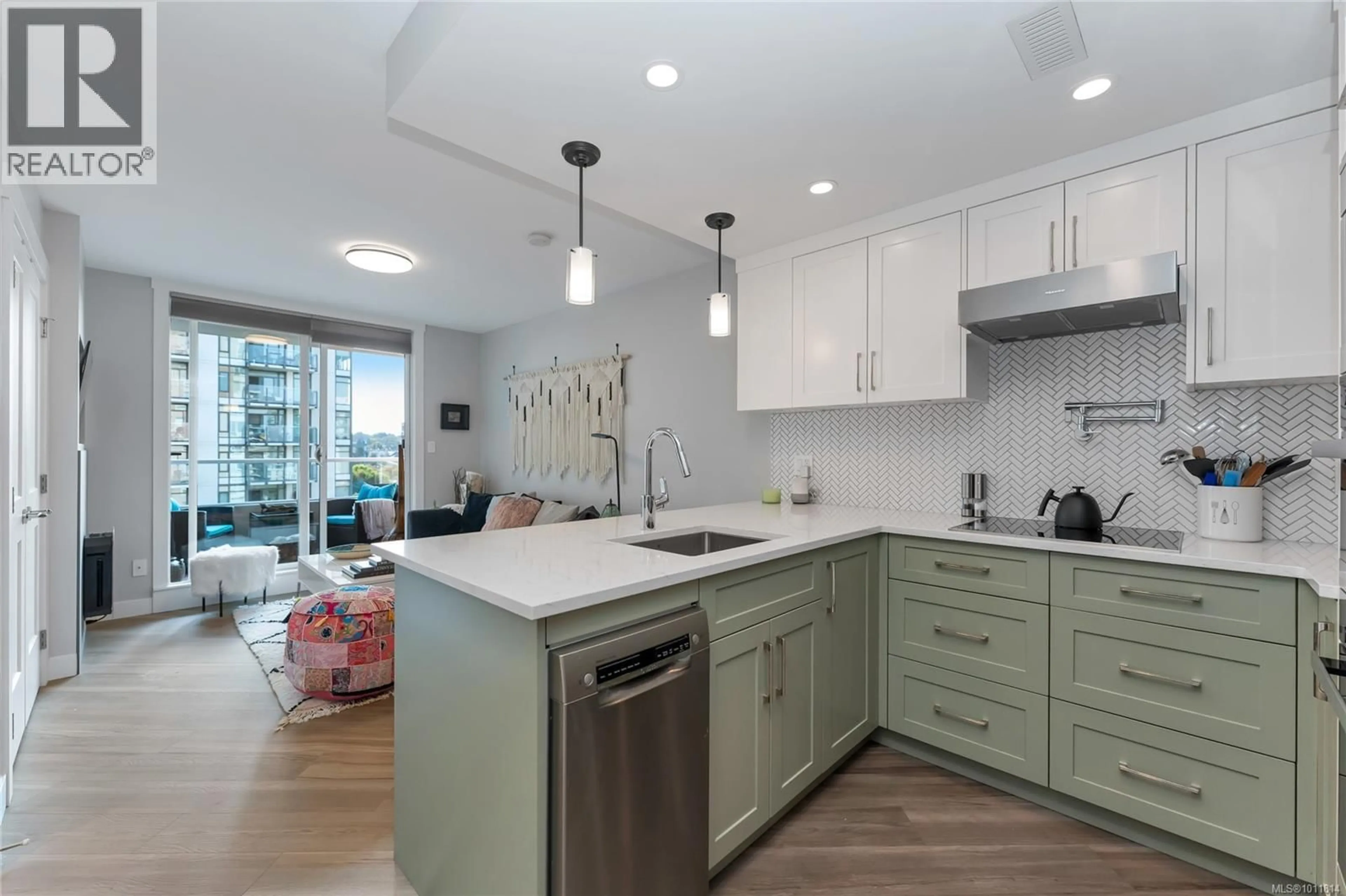 Open concept kitchen, unknown for 803 - 930 YATES STREET, Victoria British Columbia V8V4Z3