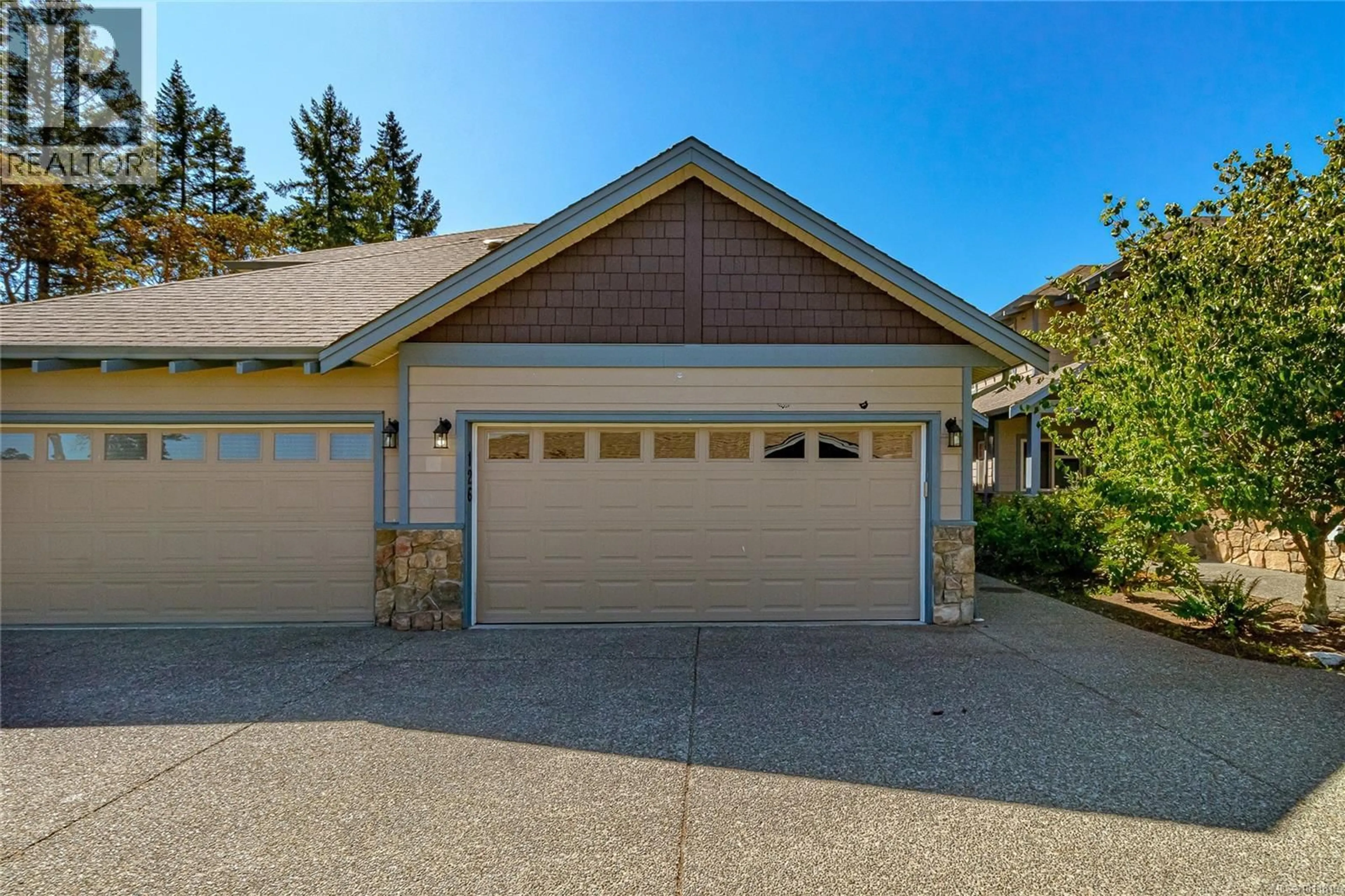 Indoor garage for 126 - 2120 HARROW GATE, Langford British Columbia V8B6R4