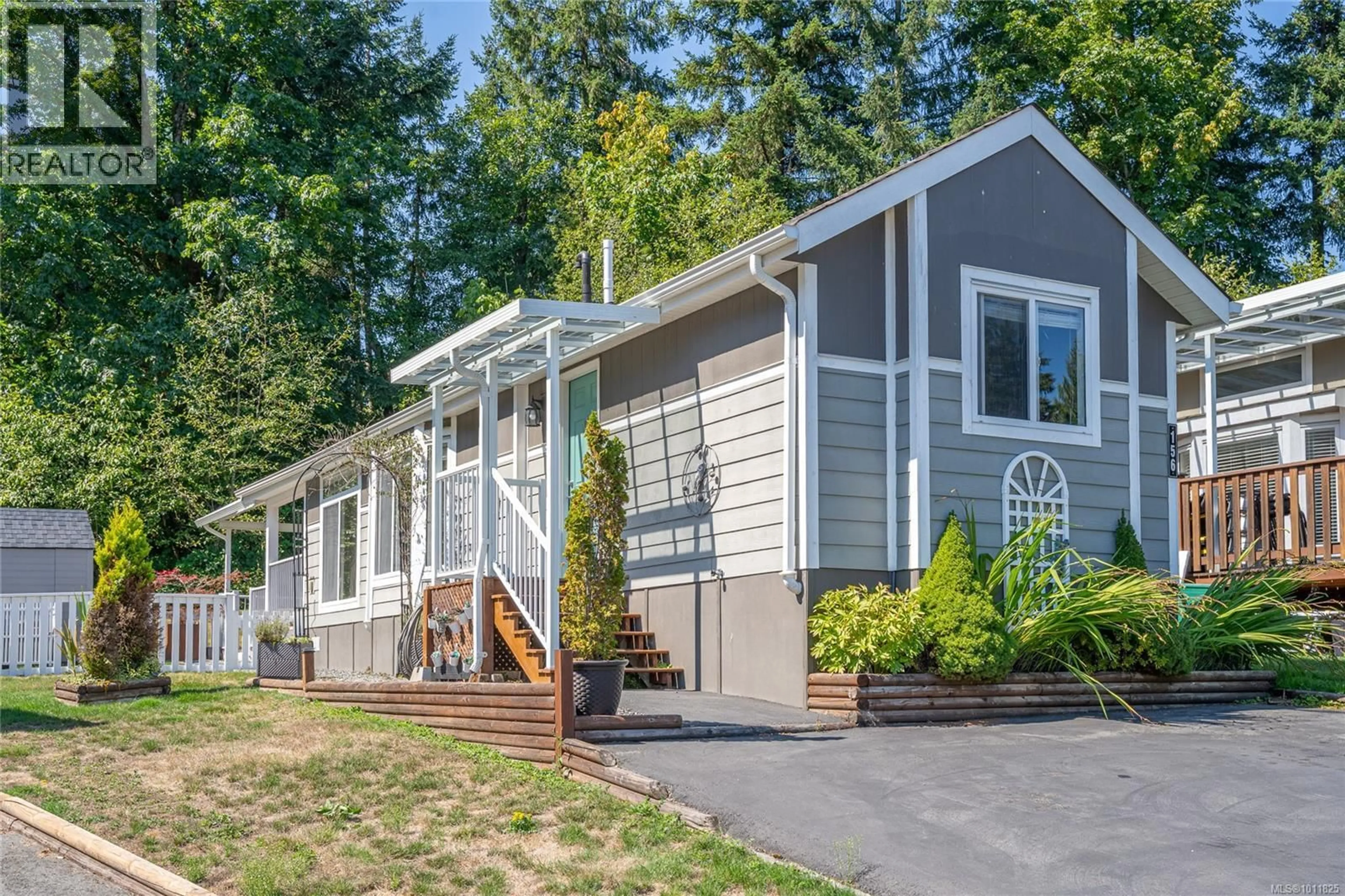 Home with vinyl exterior material, street for 156 - 3042 RIVER ROAD, Chemainus British Columbia V0R1K3