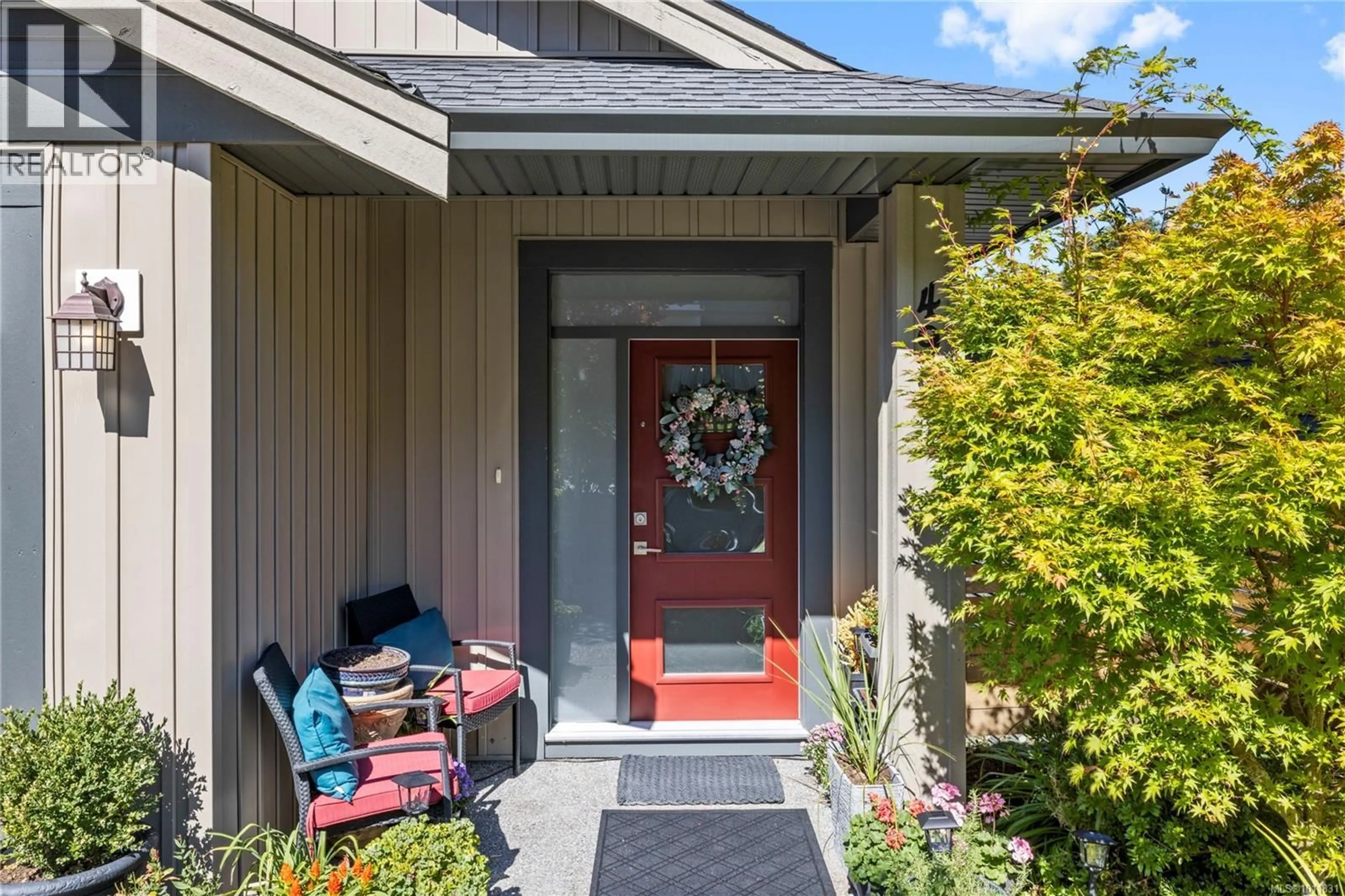 Indoor entryway for 4991 DUNN PLACE, Nanaimo British Columbia V9T6S9
