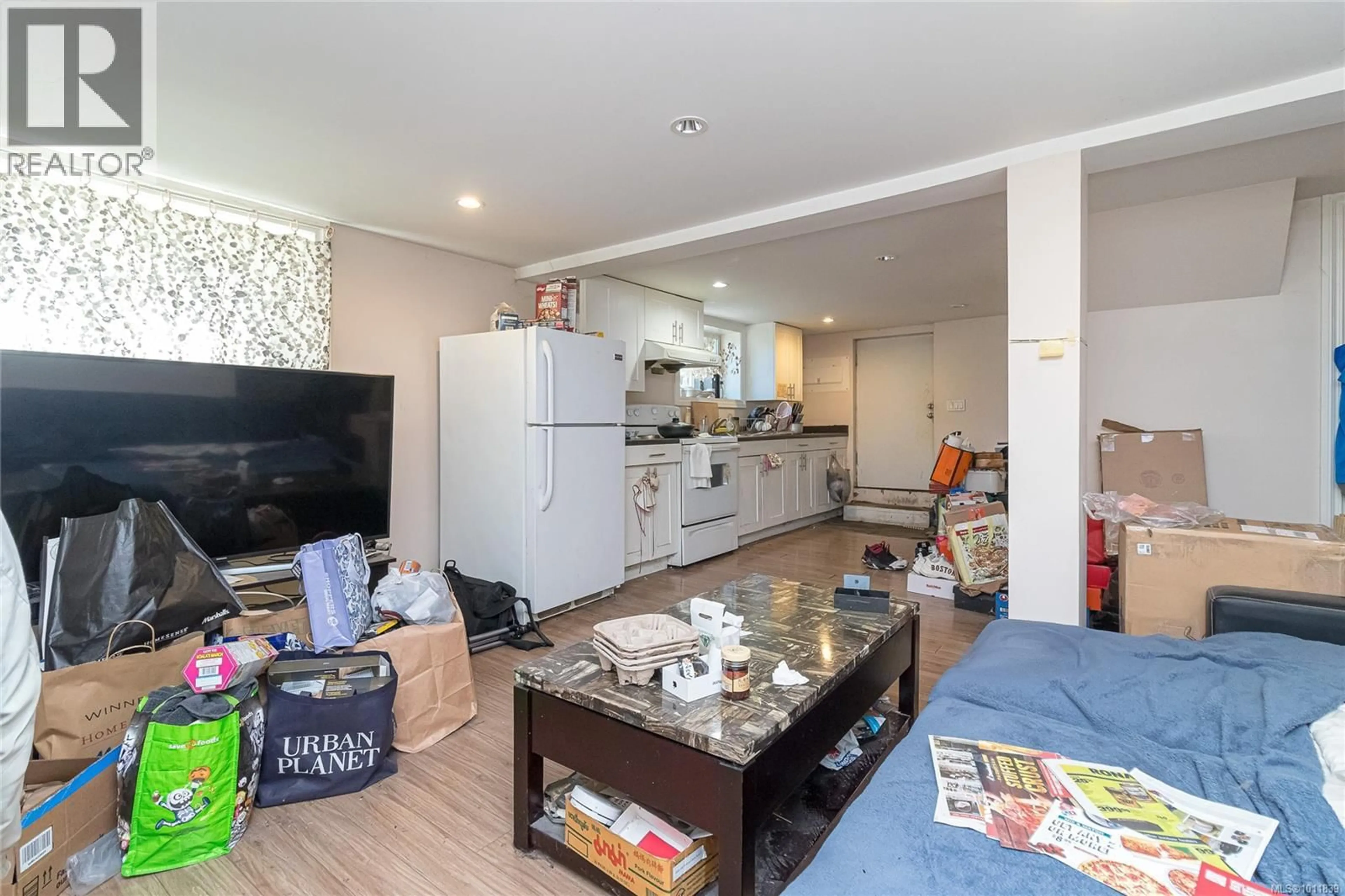 Unknown for 1237 HILLSIDE AVENUE, Victoria British Columbia V8T2B1