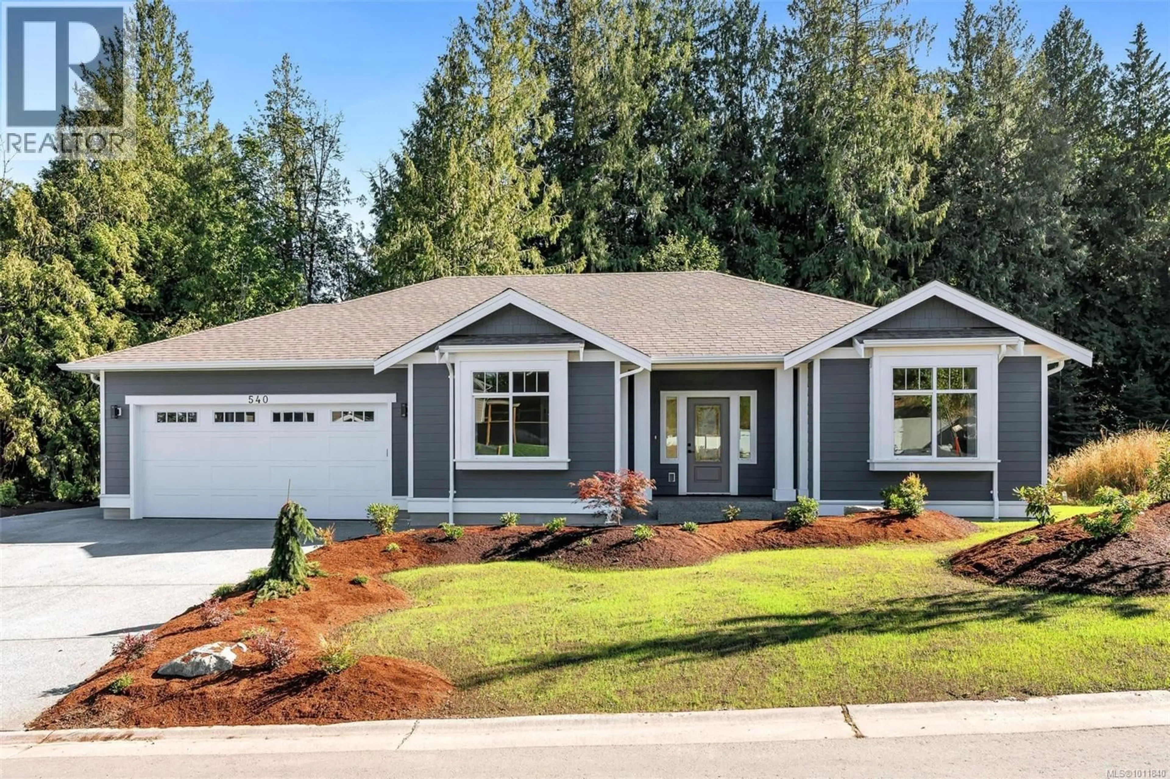 Home with vinyl exterior material, street for 540 BICKFORD WAY, Mill Bay British Columbia V8H1H7