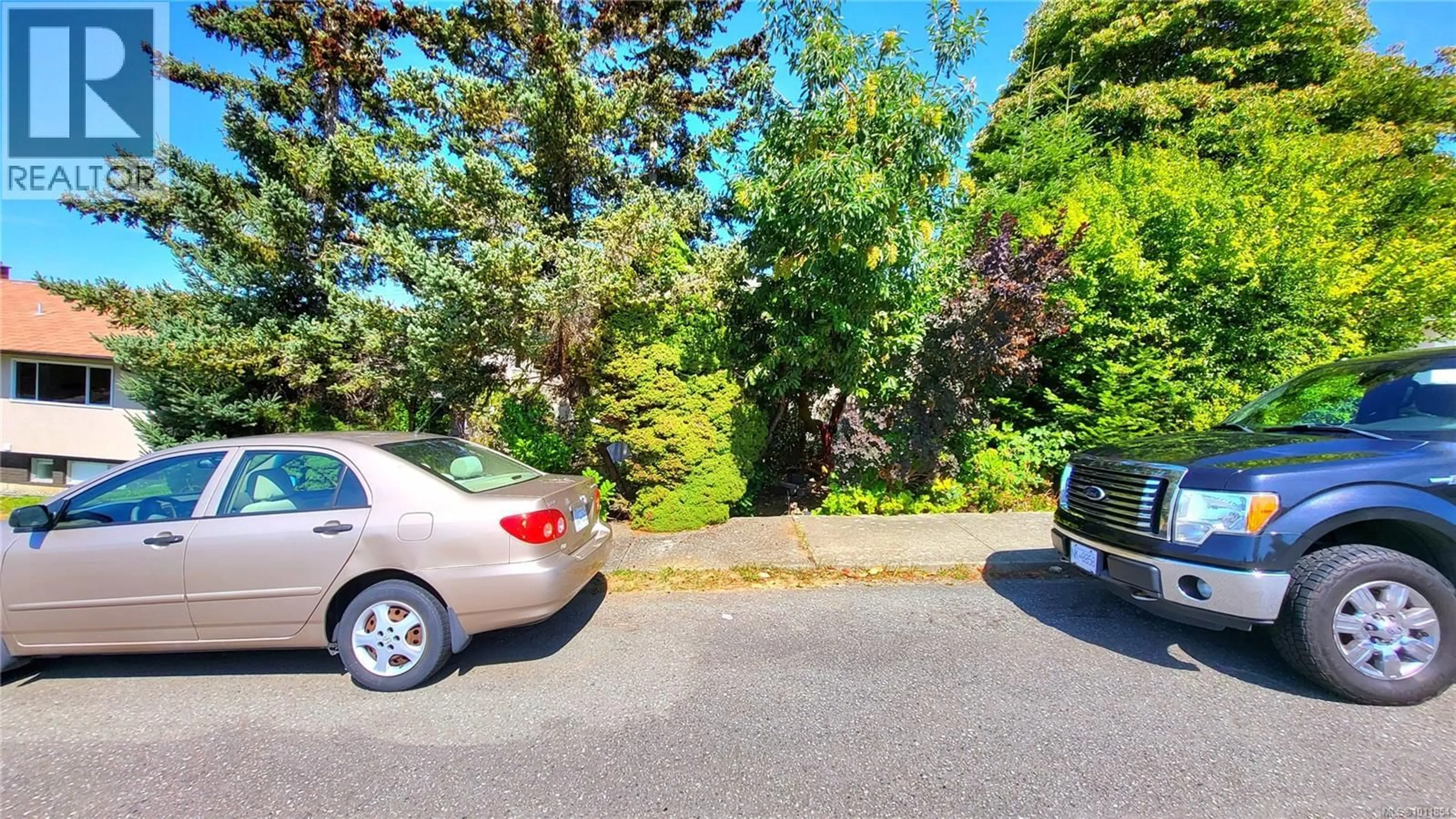 Parking for 3783 EXTON STREET, Port Alberni British Columbia V9Y3Y1