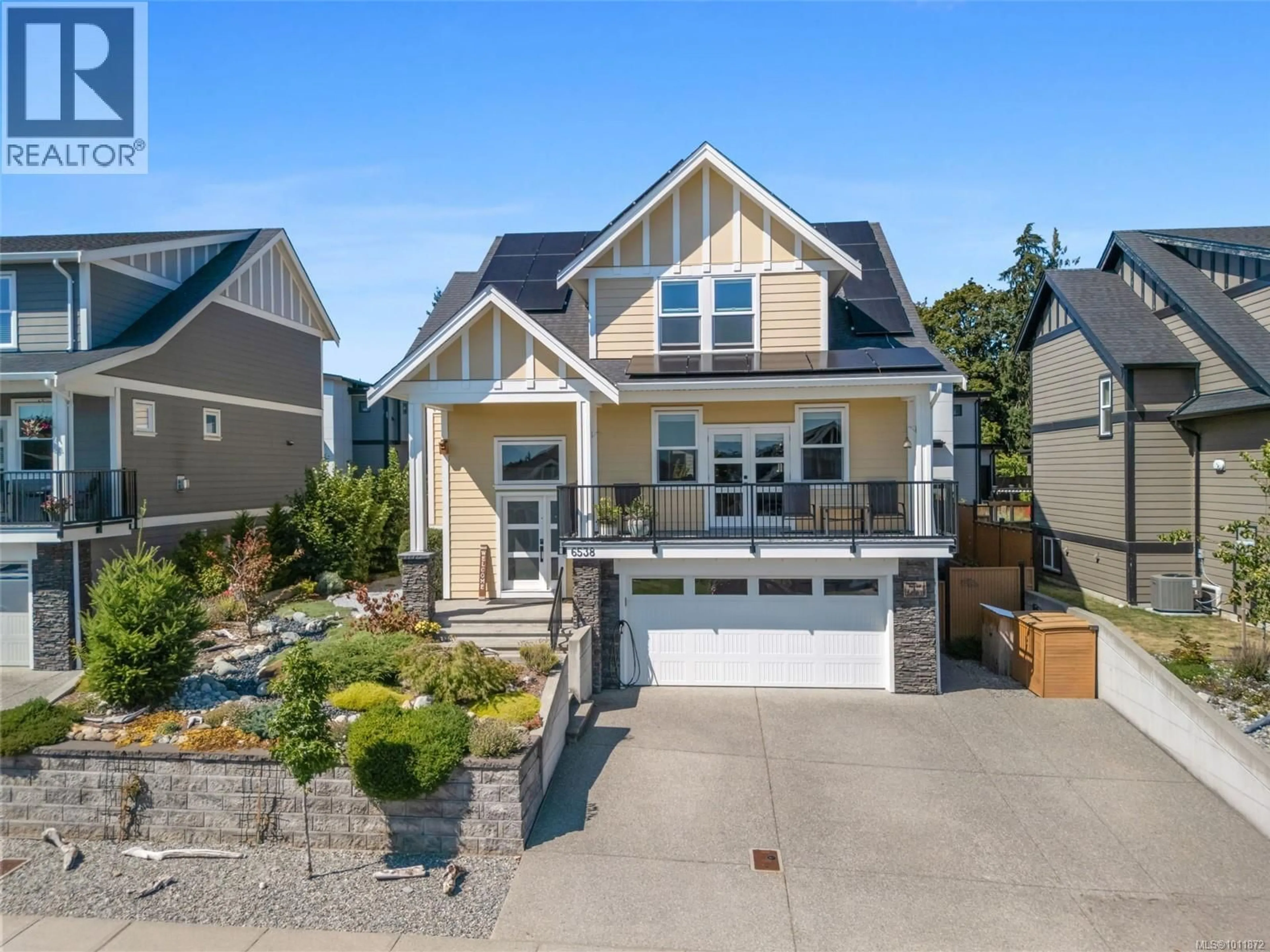 Home with vinyl exterior material, street for 6538 FELDERHOF ROAD, Sooke British Columbia V9Z0V8