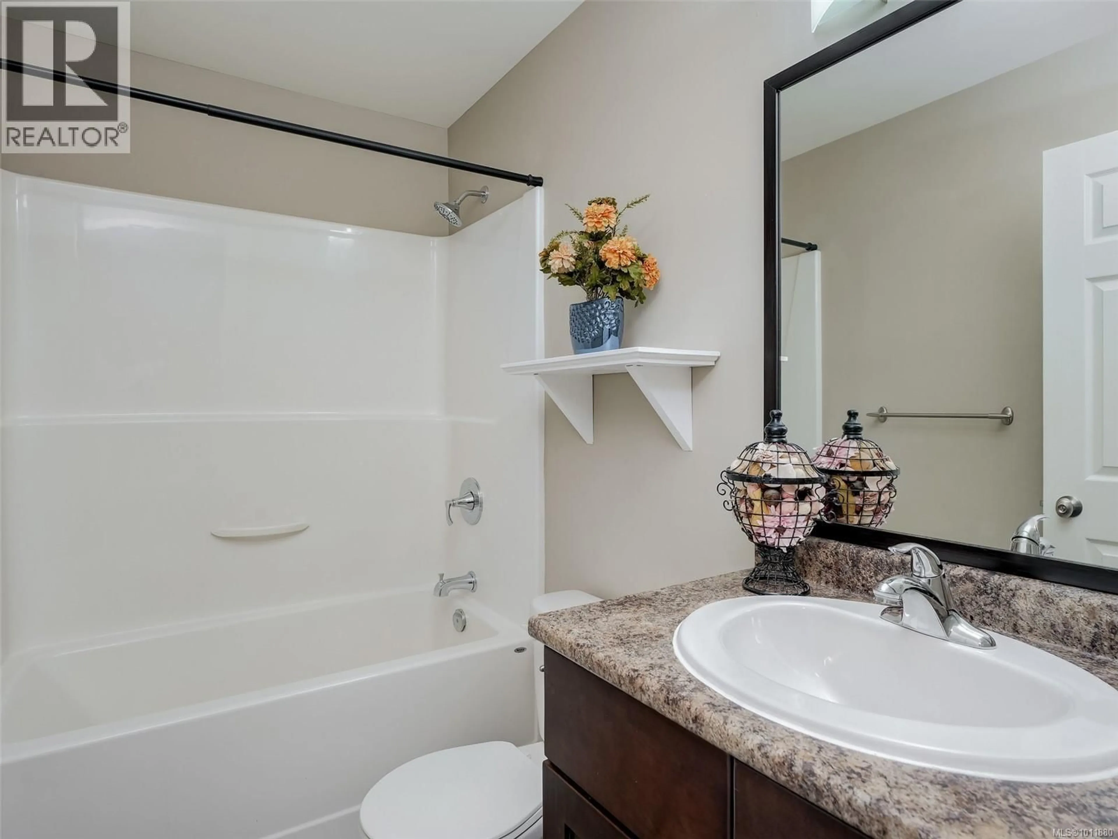 Standard bathroom, ceramic/tile floor for 3277 PIPER ROAD, Langford British Columbia V9C0H3