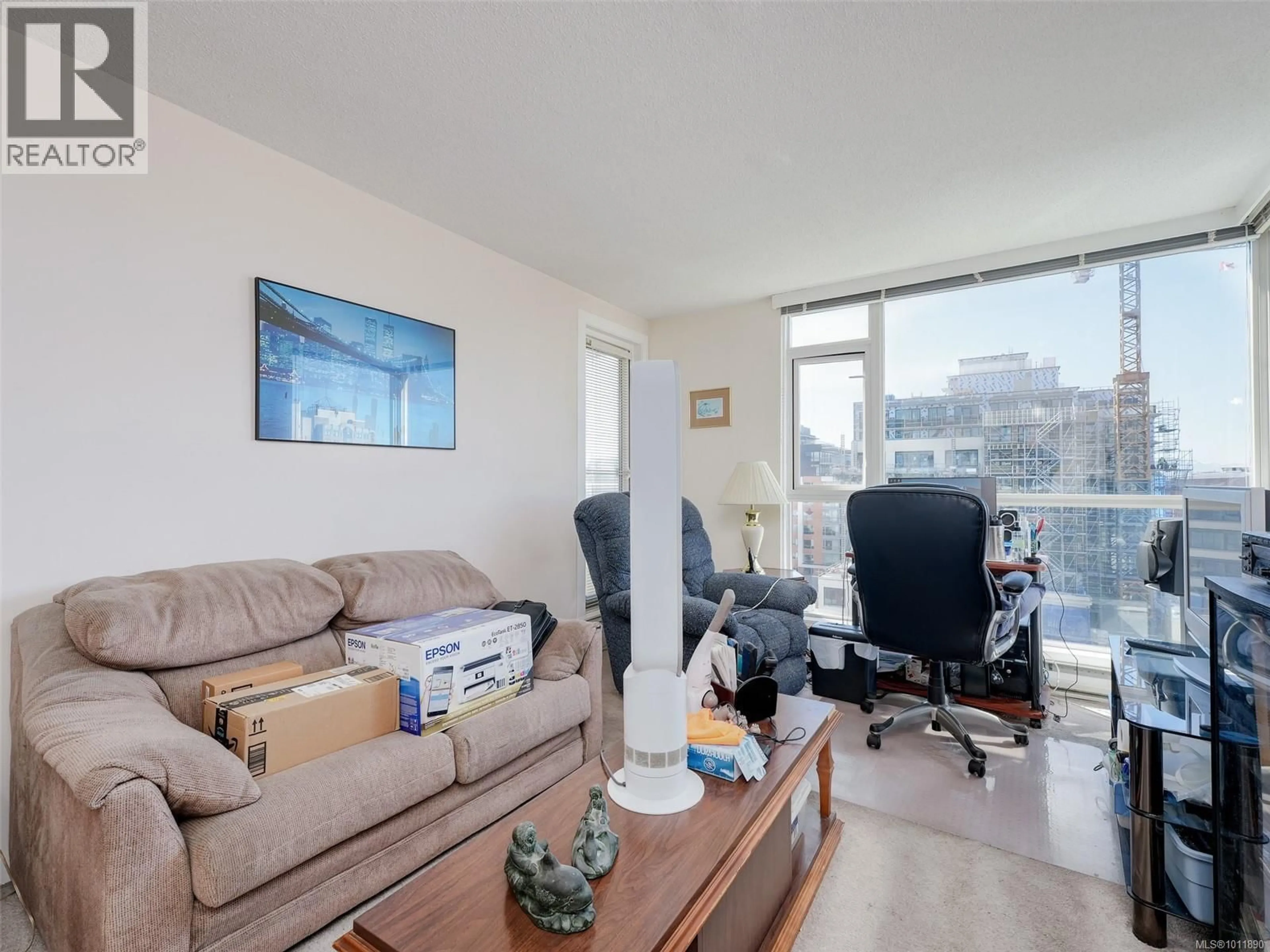 Living room with furniture, unknown for 1010 - 835 VIEW STREET, Victoria British Columbia V8X3L6