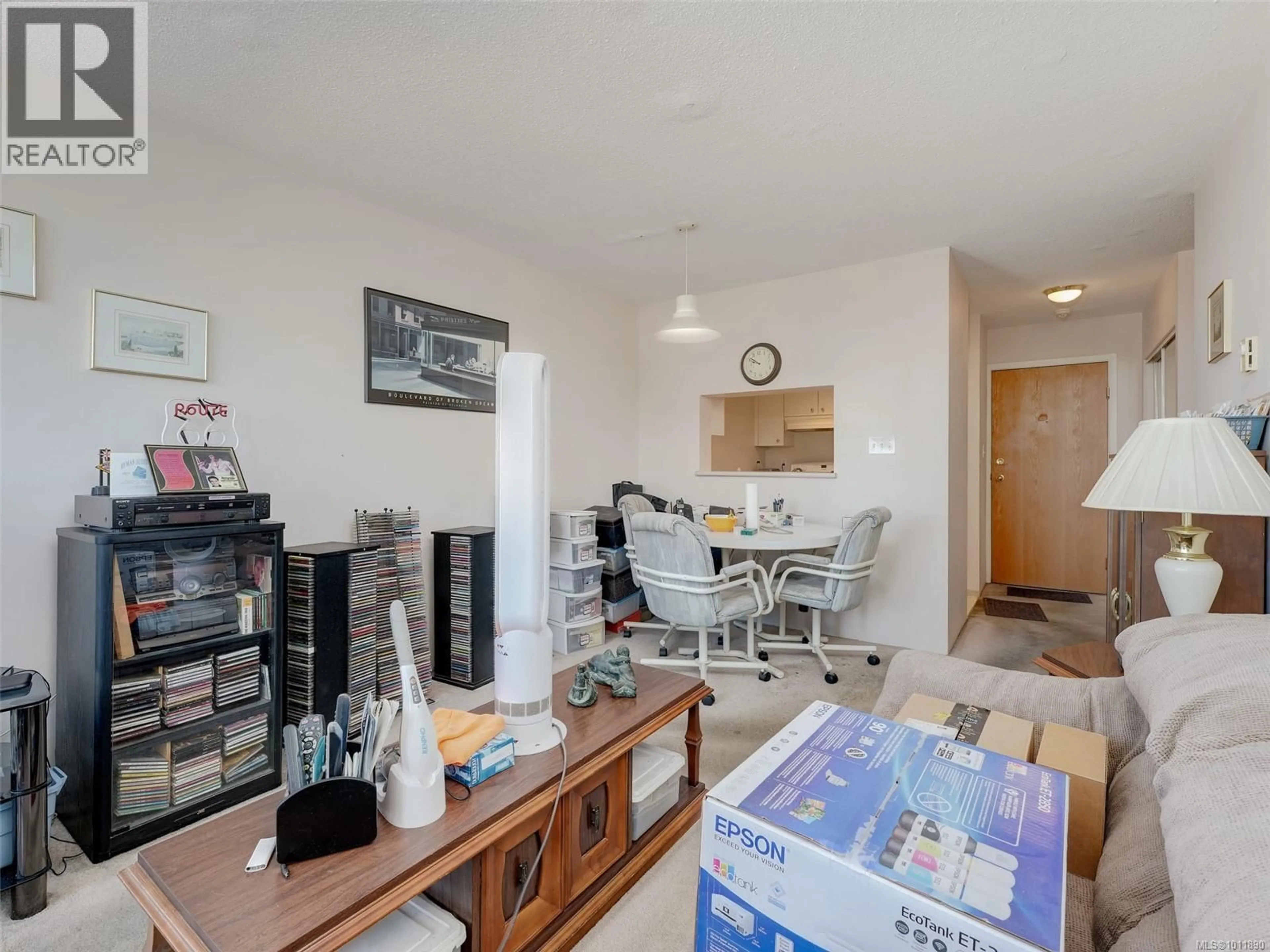 A pic of a room for 1010 - 835 VIEW STREET, Victoria British Columbia V8X3L6