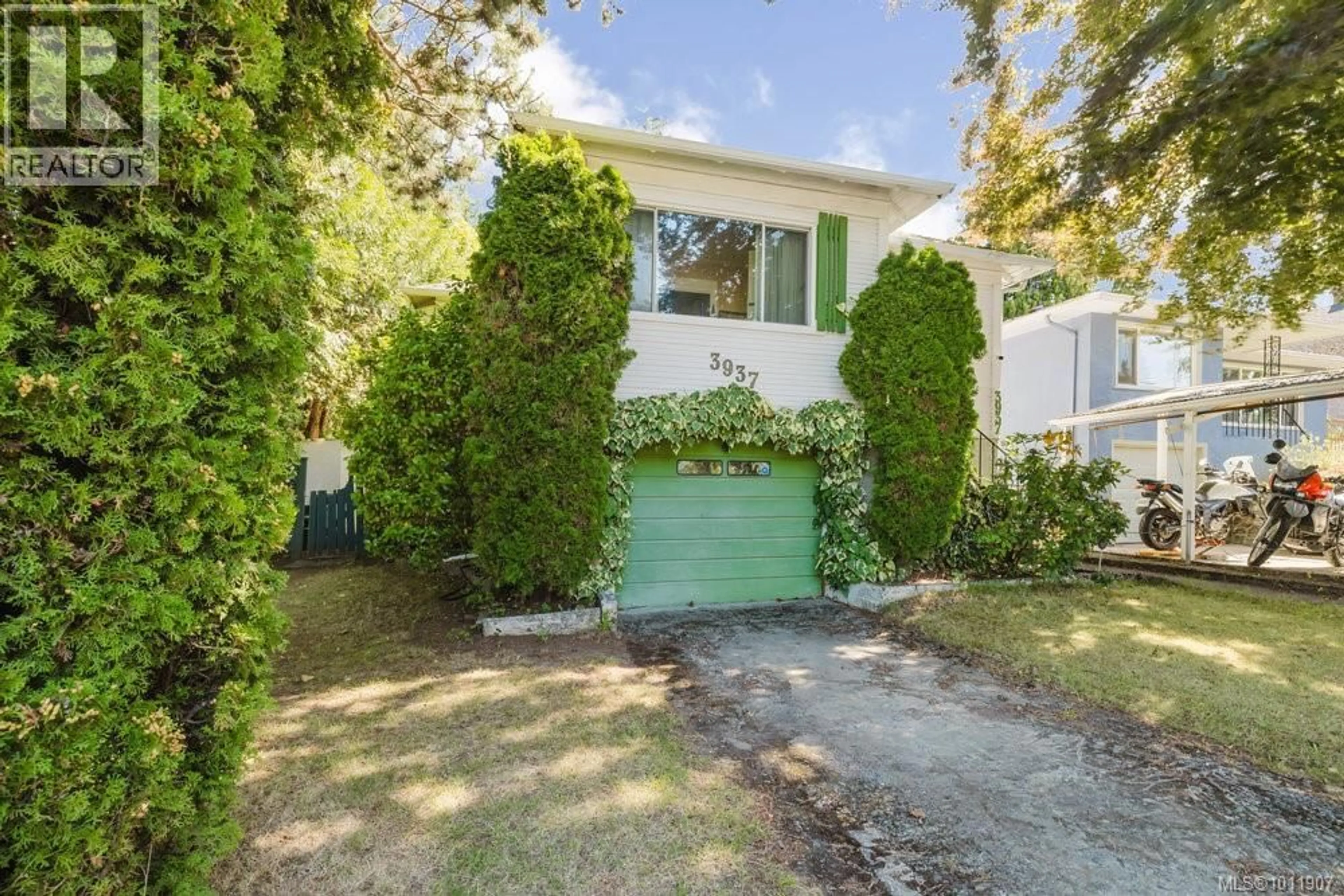 Unknown for 3937 LASALLE STREET, Saanich British Columbia V8P3L8
