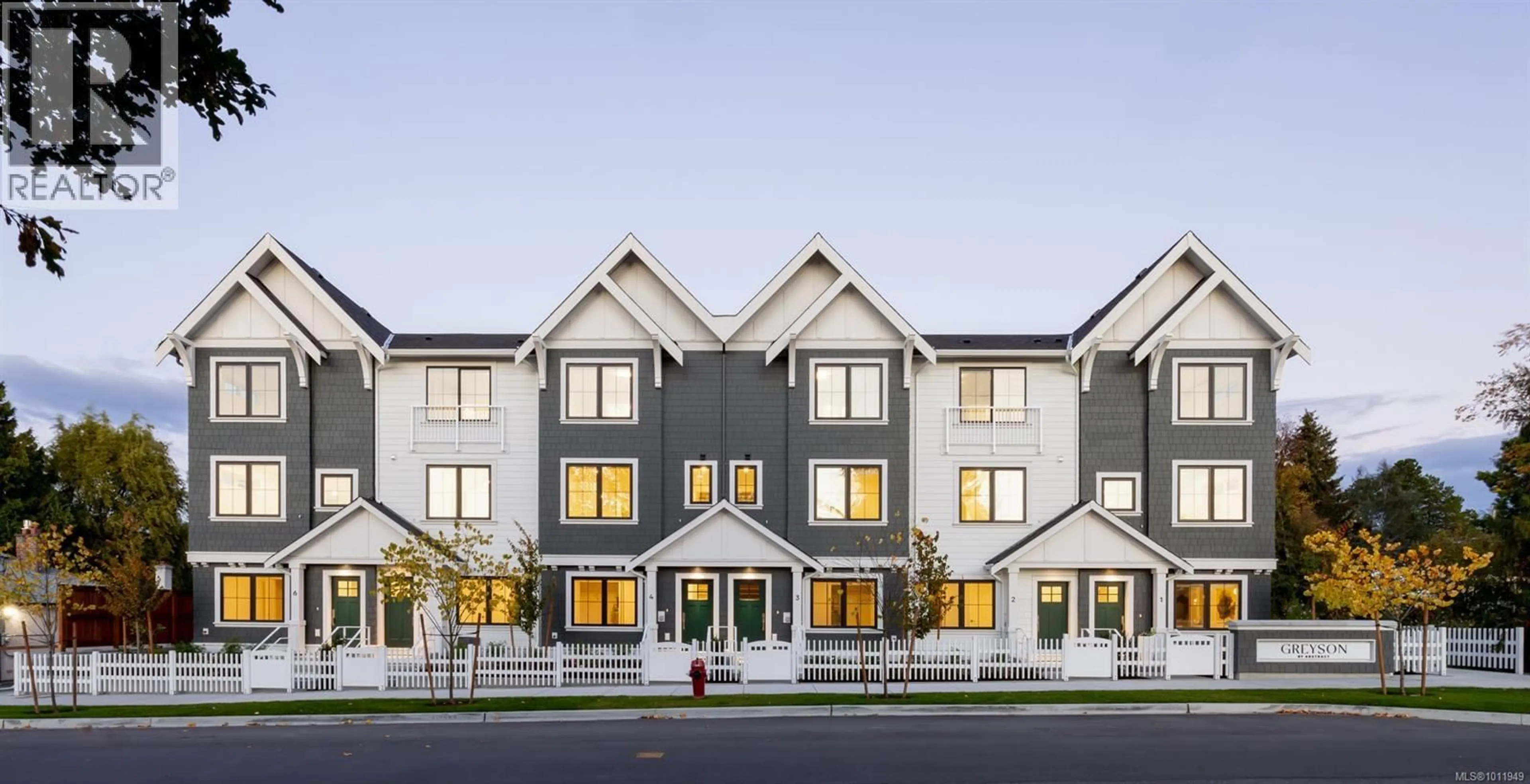 Patio, unknown for TH9 - 3450 WHITTIER AVENUE, Saanich British Columbia V8Z3R2